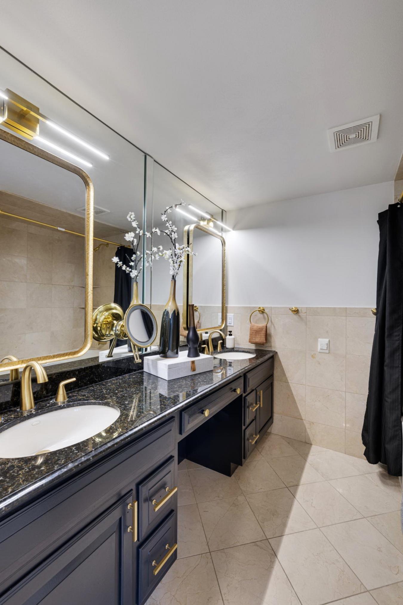 6005 Bishops Place, St Louis, MO, 63118, United States, 4 Bedrooms Bedrooms, ,2 BathroomsBathrooms,Residential,For Sale,6005 Bishops Place,1536460