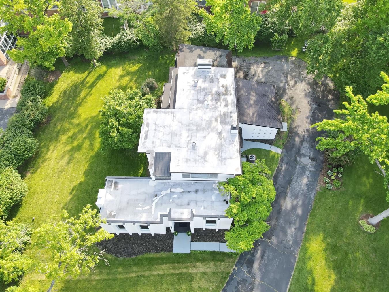 6005 Bishops Place, St Louis, MO, 63118, United States, 4 Bedrooms Bedrooms, ,2 BathroomsBathrooms,Residential,For Sale,6005 Bishops Place,1536460