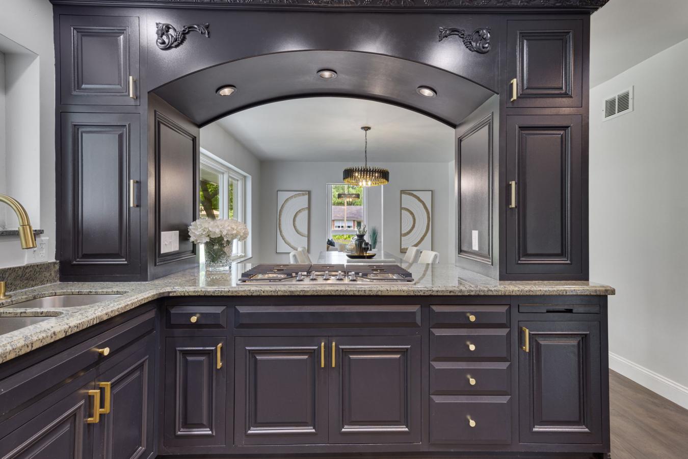 6005 Bishops Place, St Louis, MO, 63118, United States, 4 Bedrooms Bedrooms, ,2 BathroomsBathrooms,Residential,For Sale,6005 Bishops Place,1536460