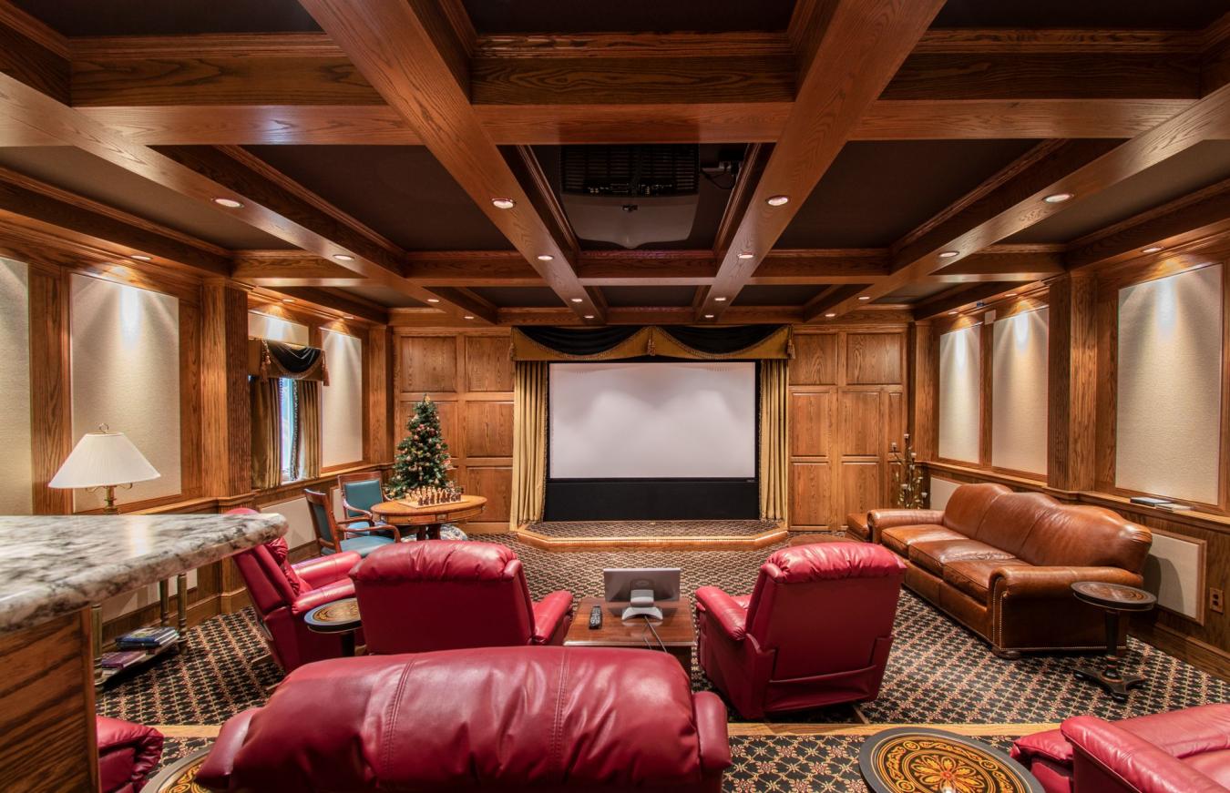 347 State Route 14, Columbiana Ohio, OH, 44408, United States, 9 Bedrooms Bedrooms, ,5 BathroomsBathrooms,Residential,For Sale,347 State Route 14,1536447