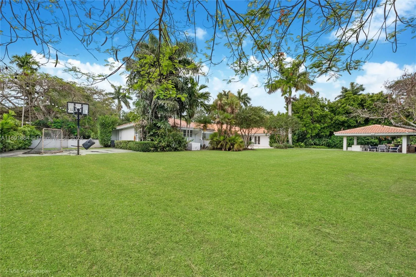5385 N Kendall Drive, Miami, FL, 33156, United States, 4 Bedrooms Bedrooms, ,4 BathroomsBathrooms,Residential,For Sale,5385 N Kendall Drive,1536443