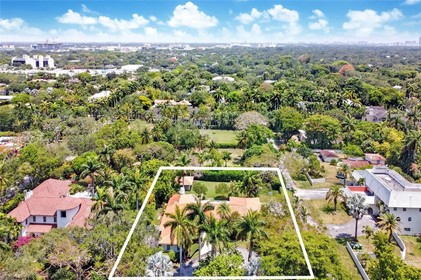 5385 N Kendall Drive, Miami, FL, 33156, United States, 4 Bedrooms Bedrooms, ,4 BathroomsBathrooms,Residential,For Sale,5385 N Kendall Drive,1536443