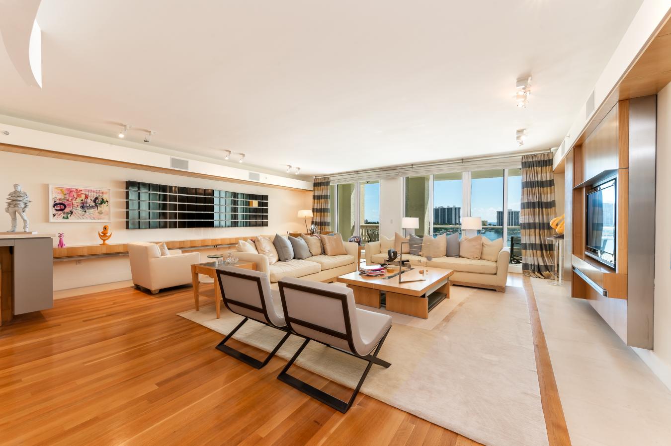 400 SE 5th Ave, Boca Raton, FL, 33432, United States, 3 Bedrooms Bedrooms, ,4 BathroomsBathrooms,Residential,For Sale,400 SE 5th Ave,1538648