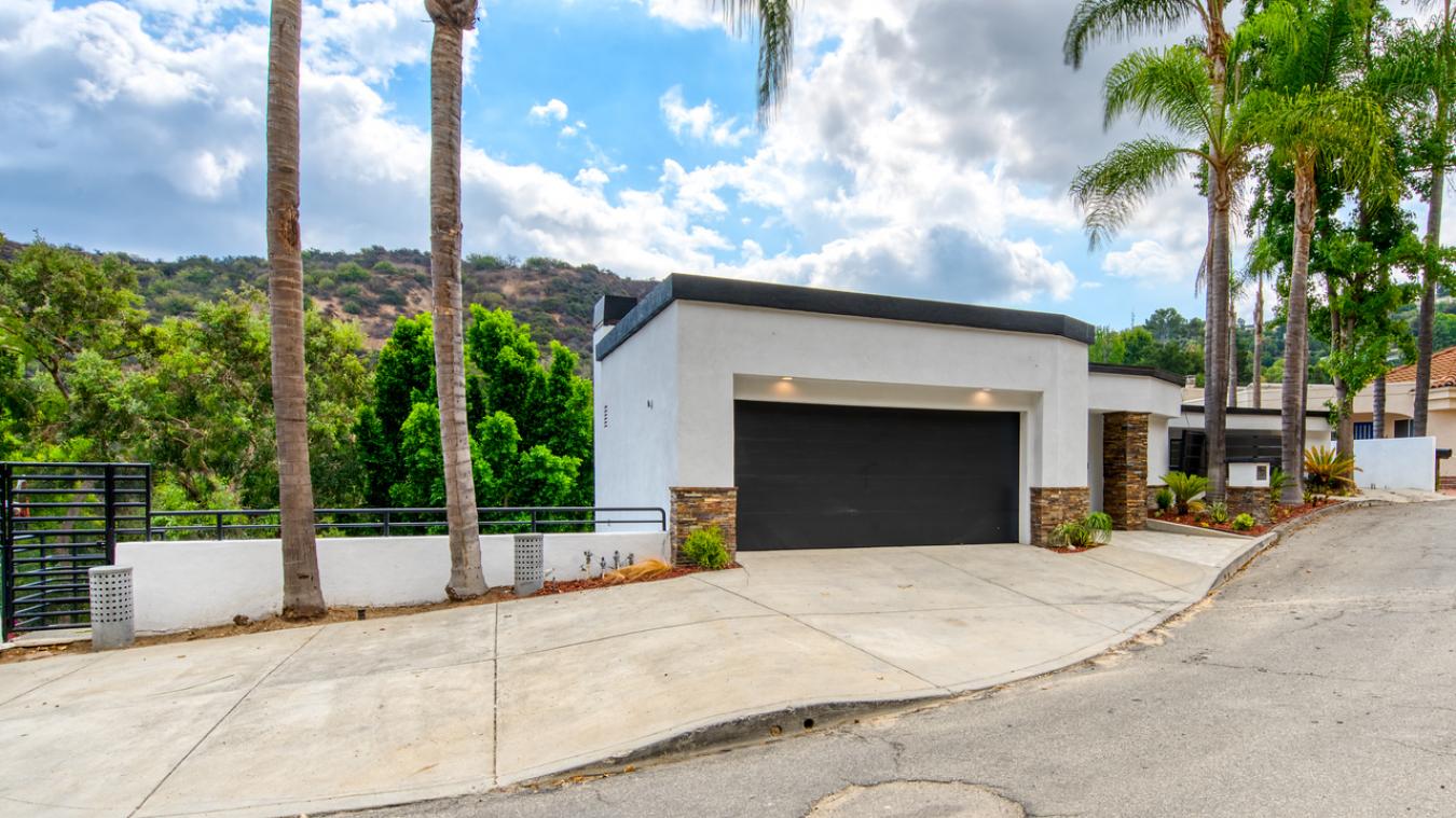 3614 Camino Del Cumbre, Sherman Oaks, CA, 91423, United States, 5 Bedrooms Bedrooms, ,5 BathroomsBathrooms,Residential,For Sale,3614 Camino Del Cumbre,1538642
