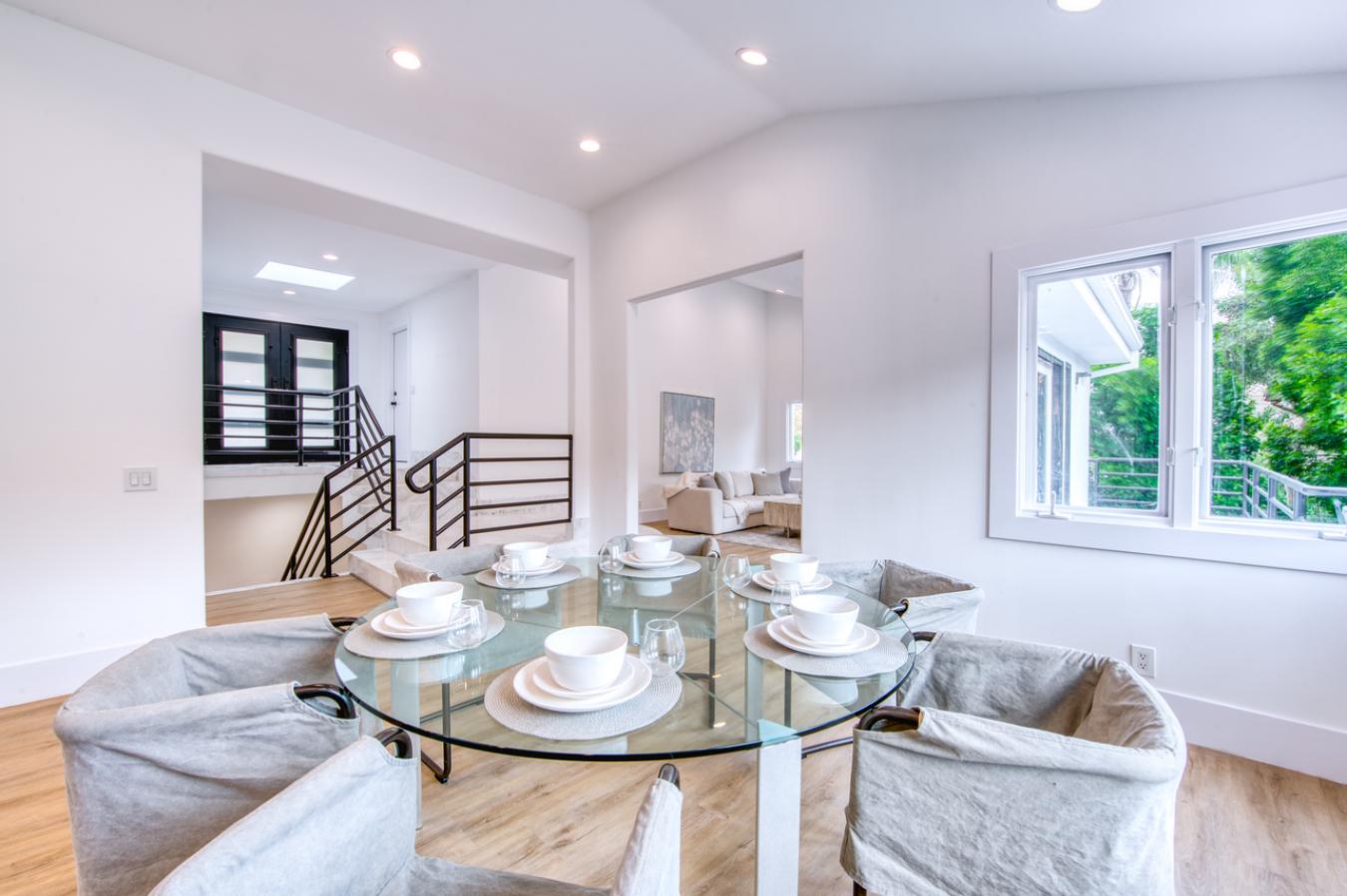 3614 Camino Del Cumbre, Sherman Oaks, CA, 91423, United States, 5 Bedrooms Bedrooms, ,5 BathroomsBathrooms,Residential,For Sale,3614 Camino Del Cumbre,1538642