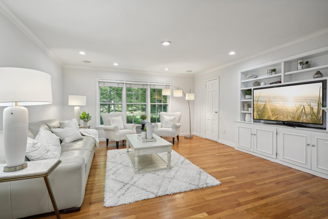 24 Inverness Court, Short Hills, NJ, 07078, United States, 6 Bedrooms Bedrooms, ,4 BathroomsBathrooms,Residential,For Sale,24 Inverness Court,1539696