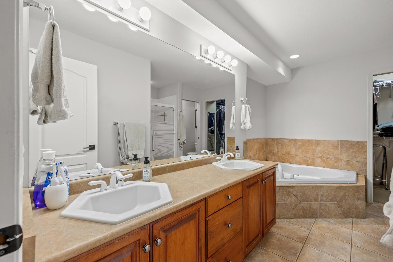 2543 Quail Lane, Kelowna, BC, V1V 1Z9, Canada, 3 Bedrooms Bedrooms, ,2 BathroomsBathrooms,Residential,For Sale,2543 Quail Lane,1544278