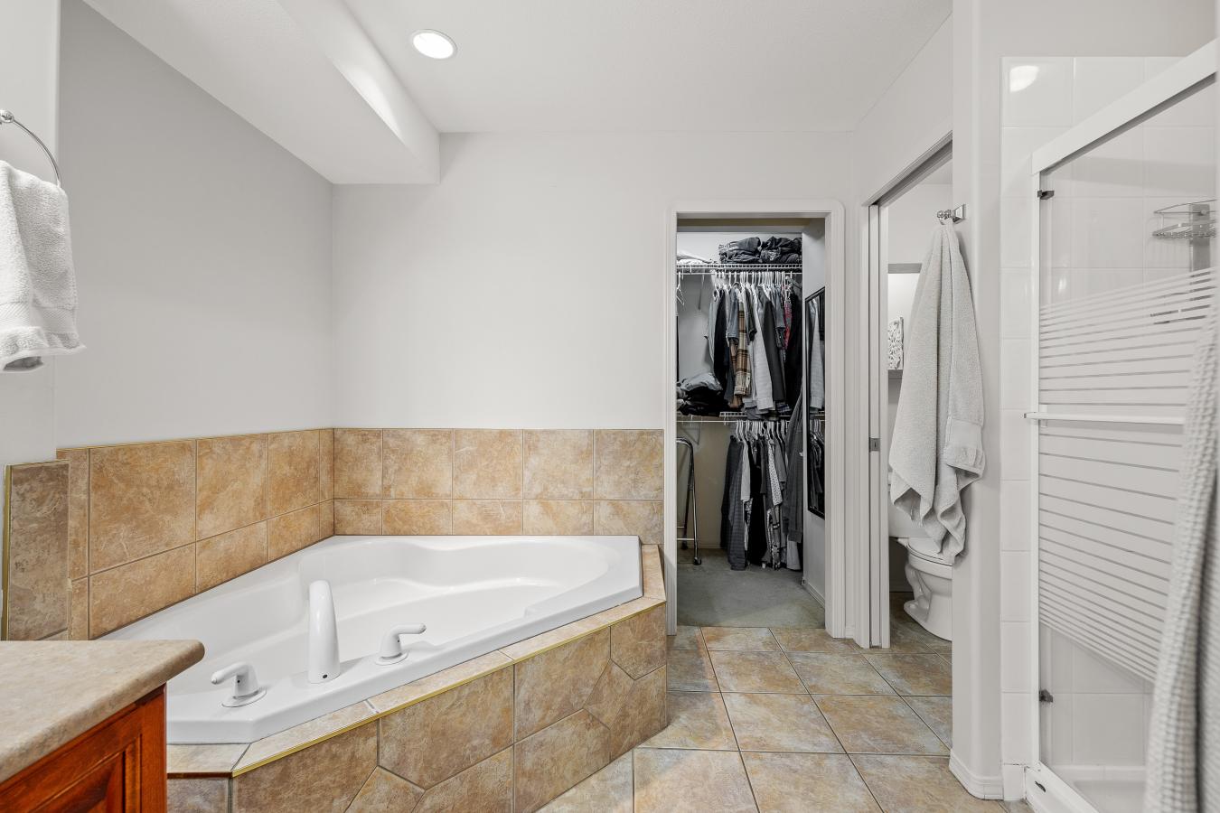 2543 Quail Lane, Kelowna, BC, V1V 1Z9, Canada, 3 Bedrooms Bedrooms, ,2 BathroomsBathrooms,Residential,For Sale,2543 Quail Lane,1544278