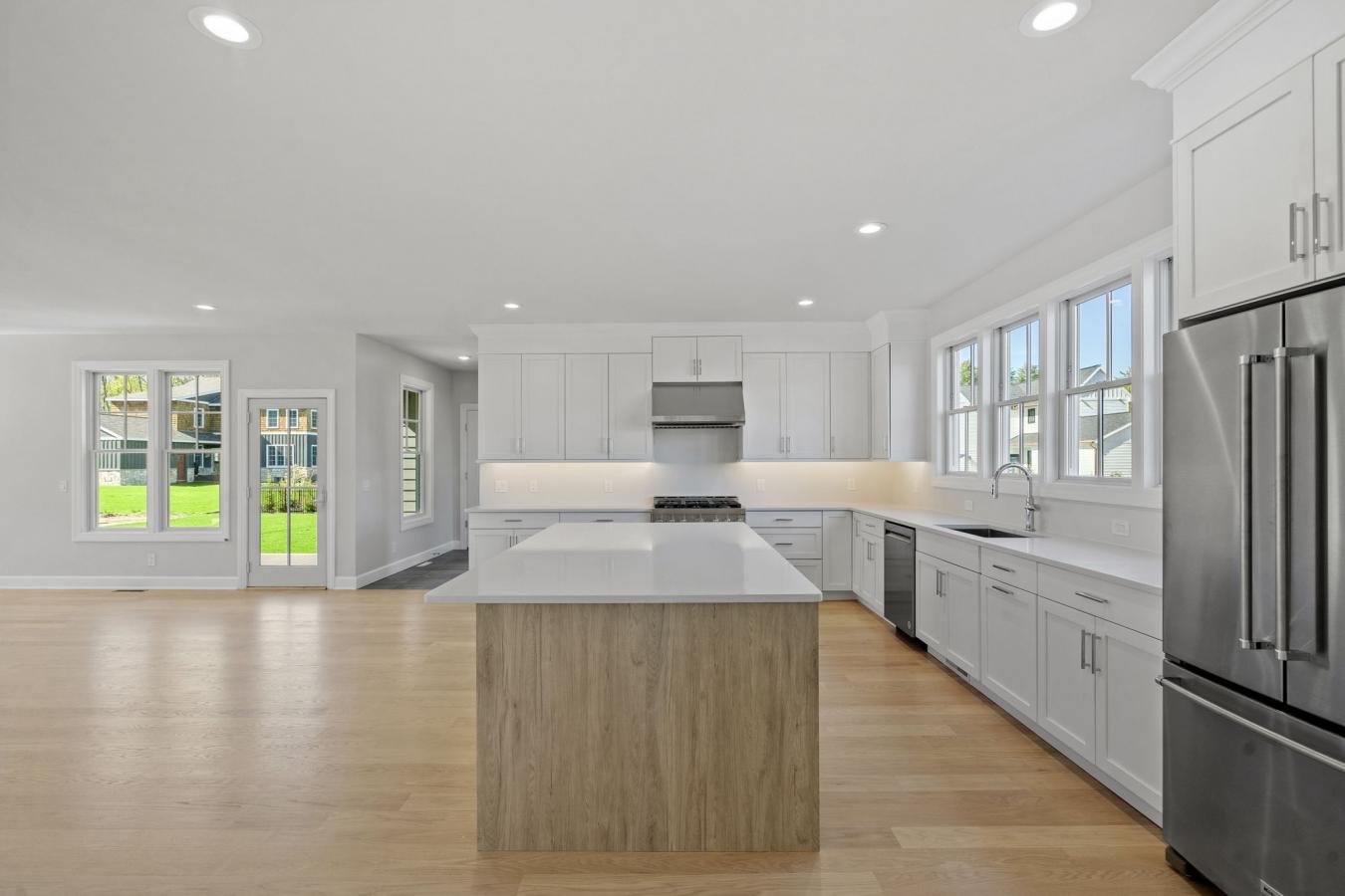 18 Aurora Ave, Saratoga Springs, NY, 12866, United States, 5 Bedrooms Bedrooms, ,3 BathroomsBathrooms,Residential,For Sale,18 Aurora Ave,1544268