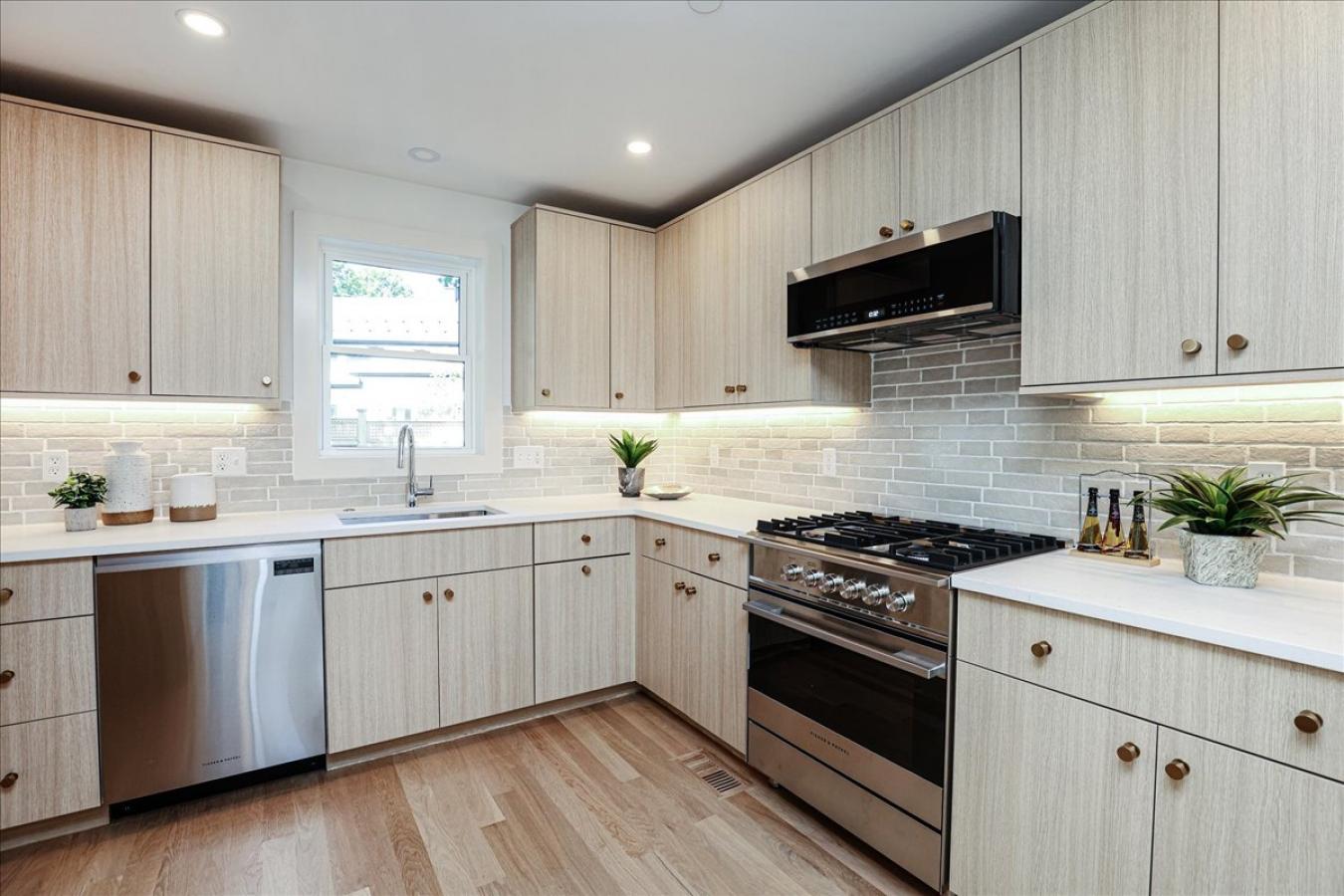 104 Jamaica Street, Boston, MA, 02130, United States, 3 Bedrooms Bedrooms, ,2 BathroomsBathrooms,Residential,For Sale,104 Jamaica Street,1544243