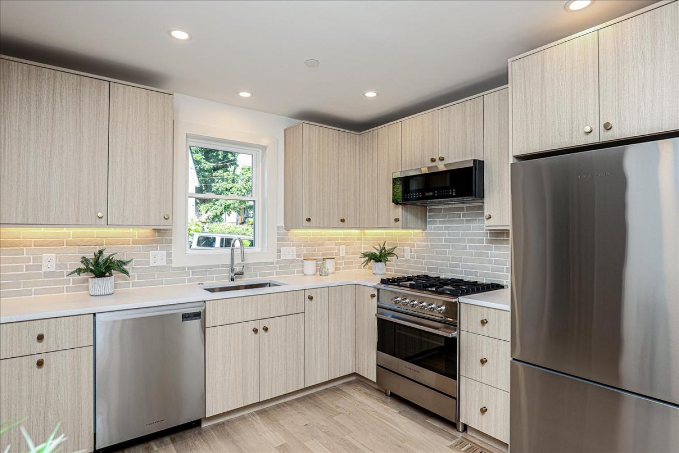 104 Jamaica Street, Boston, Massachusetts, 02130, United States, 3 Bedrooms Bedrooms, ,2 BathroomsBathrooms,Residential,For Sale,104 Jamaica Street,1544241