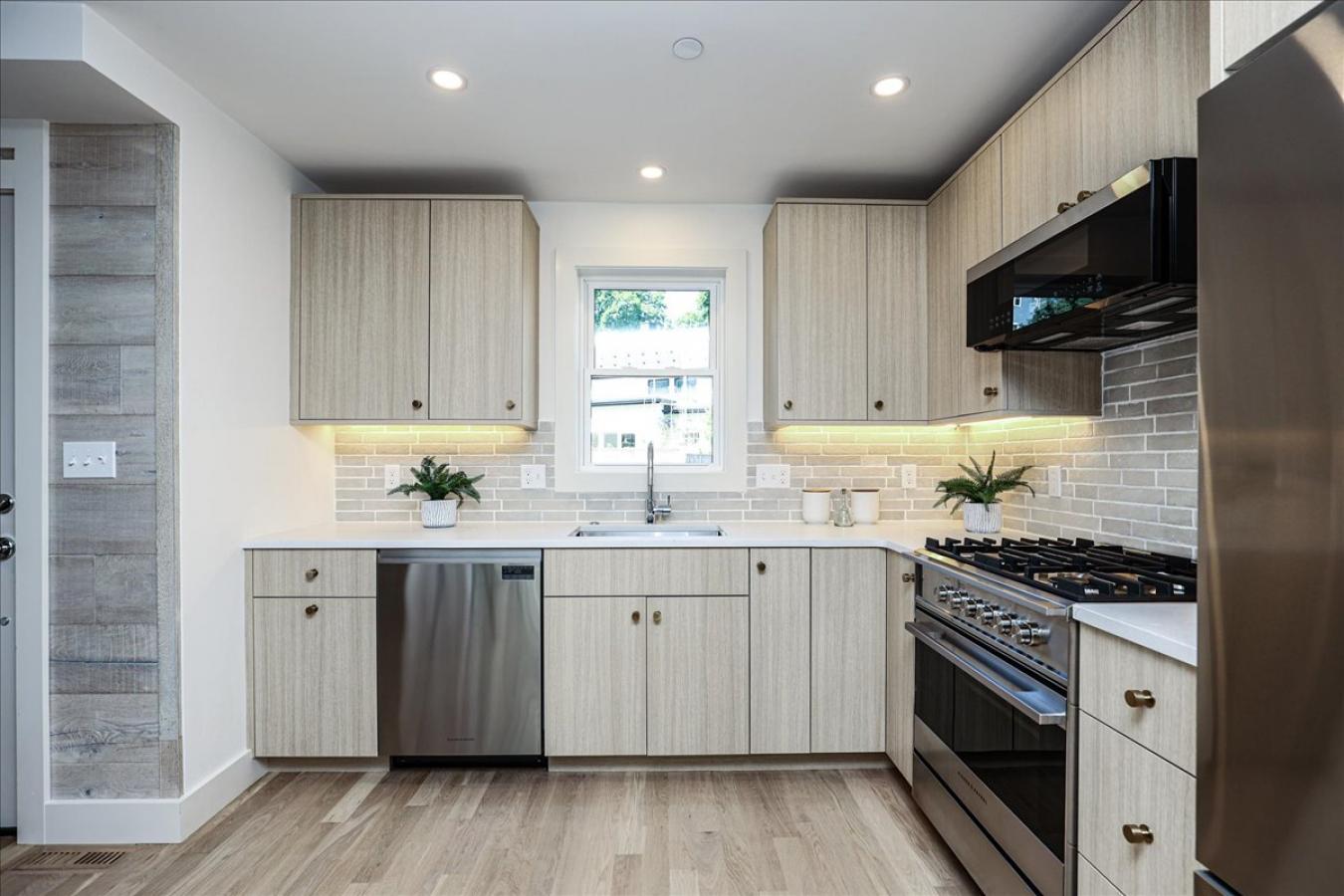 104 Jamaica Street, Boston, Massachusetts, 02130, United States, 3 Bedrooms Bedrooms, ,2 BathroomsBathrooms,Residential,For Sale,104 Jamaica Street,1544241