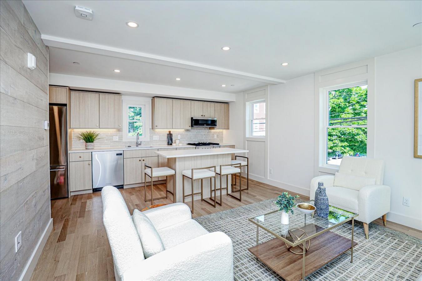 104 Jamaica Street, Boston, Massachusetts, 02130, United States, 2 Bedrooms Bedrooms, ,2 BathroomsBathrooms,Residential,For Sale,104 Jamaica Street,1544240
