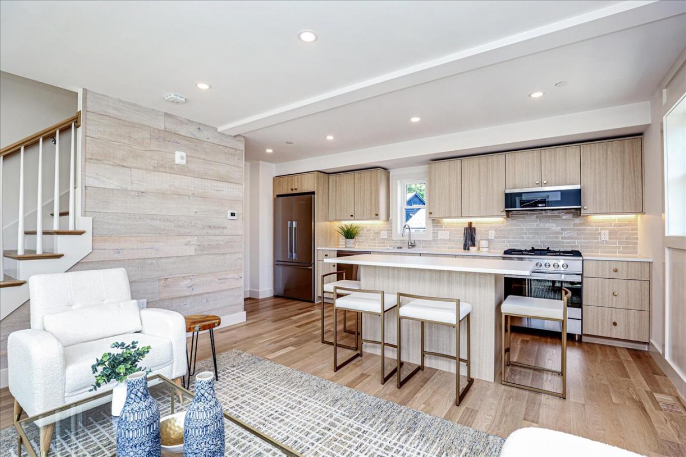104 Jamaica Street, Boston, Massachusetts, 02130, United States, 2 Bedrooms Bedrooms, ,2 BathroomsBathrooms,Residential,For Sale,104 Jamaica Street,1544240