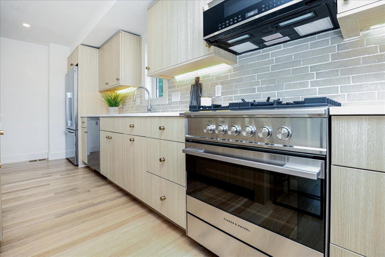 104 Jamaica Street, Boston, Massachusetts, 02130, United States, 2 Bedrooms Bedrooms, ,2 BathroomsBathrooms,Residential,For Sale,104 Jamaica Street,1544240