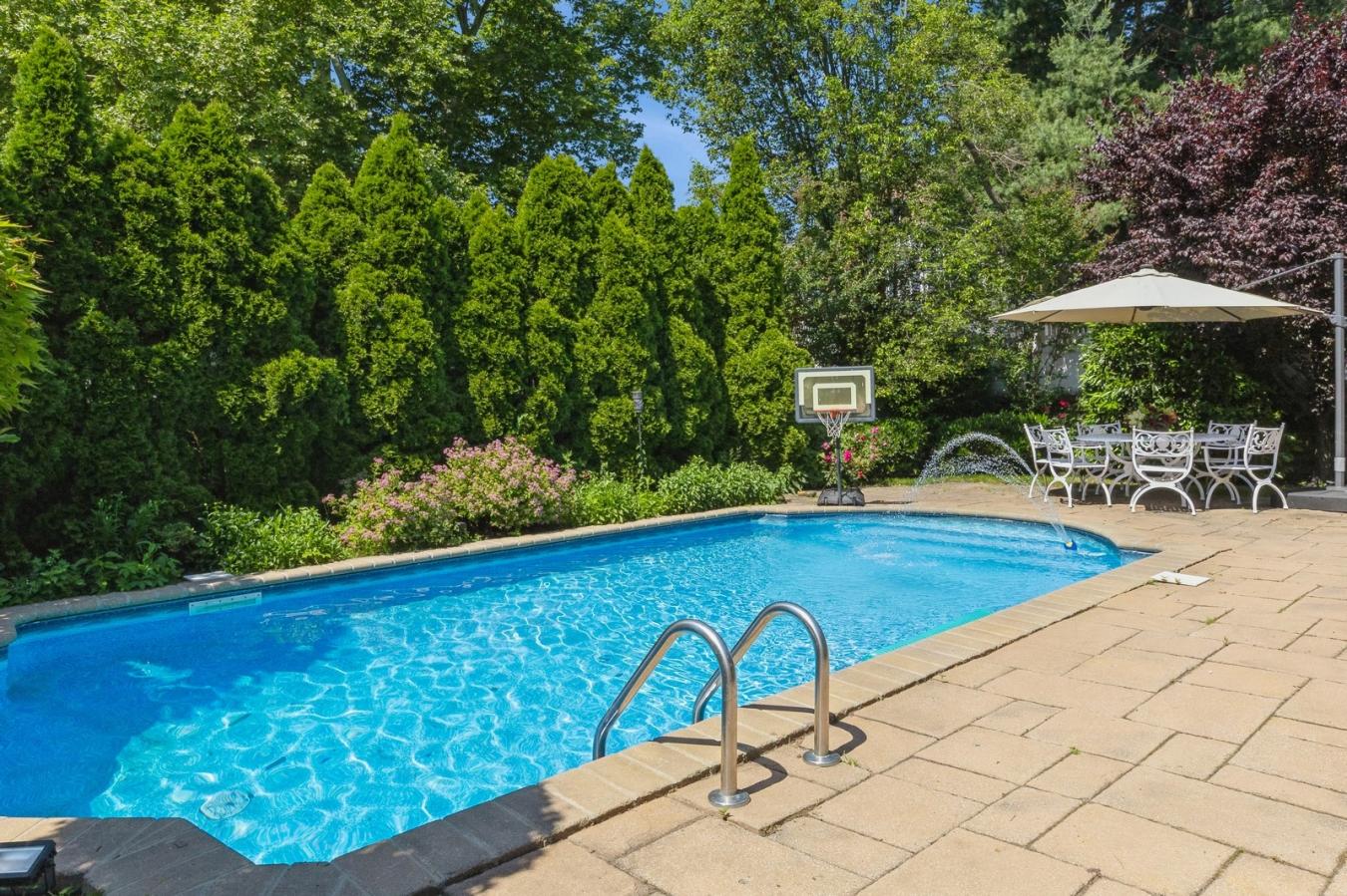 57 High St, Nutley, NJ, 07110, United States, 5 Bedrooms Bedrooms, ,4 BathroomsBathrooms,Residential,For Sale,57 High St,1545180