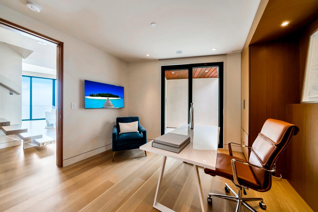 18 Lagunita Drive, Laguna Beach, California, 92651, United States, 4 Bedrooms Bedrooms, ,5 BathroomsBathrooms,Residential,For Sale,18 Lagunita Drive,1547324