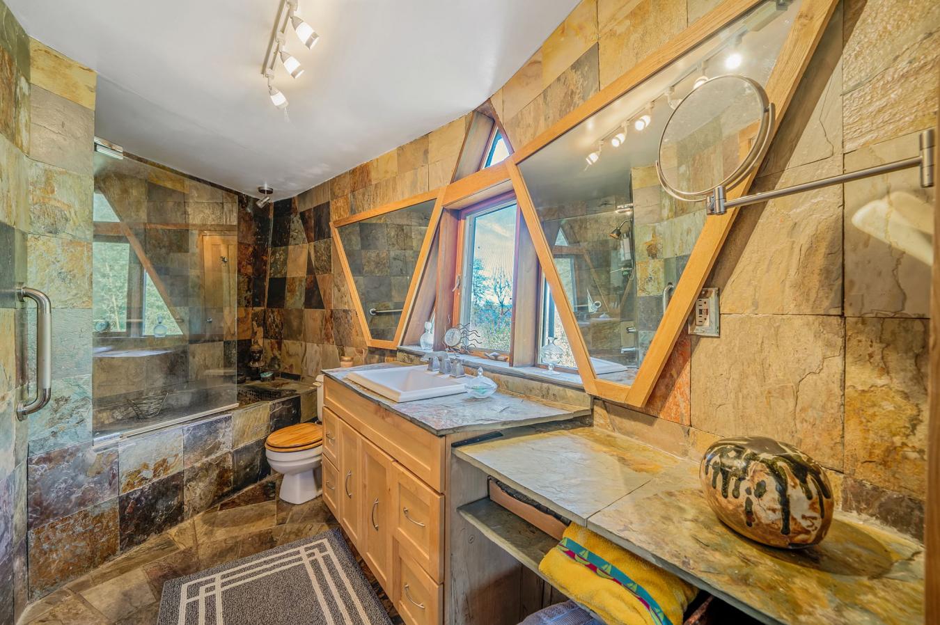 54 E Lake Dr, Montauk, NY, 11954, United States, 3 Bedrooms Bedrooms, ,2 BathroomsBathrooms,Residential,For Sale,54 E Lake Dr,1547316