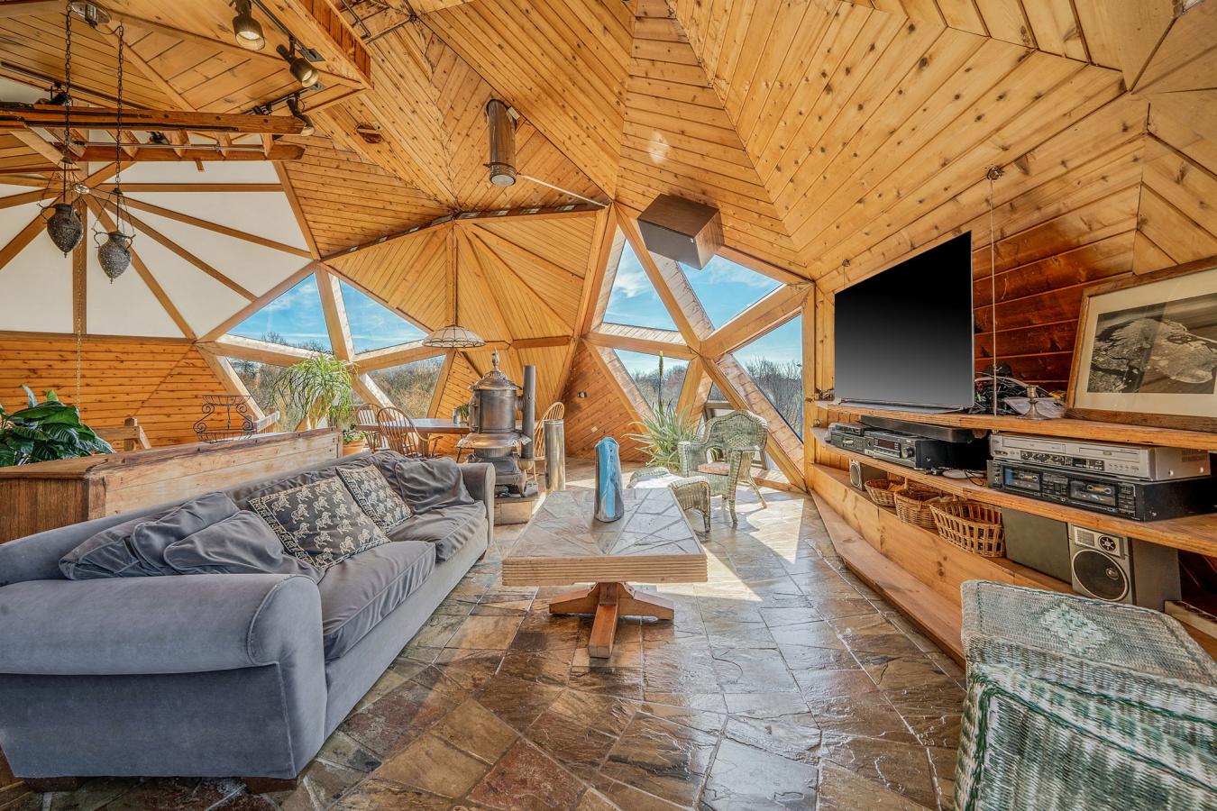 54 E Lake Dr, Montauk, NY, 11954, United States, 3 Bedrooms Bedrooms, ,2 BathroomsBathrooms,Residential,For Sale,54 E Lake Dr,1547316