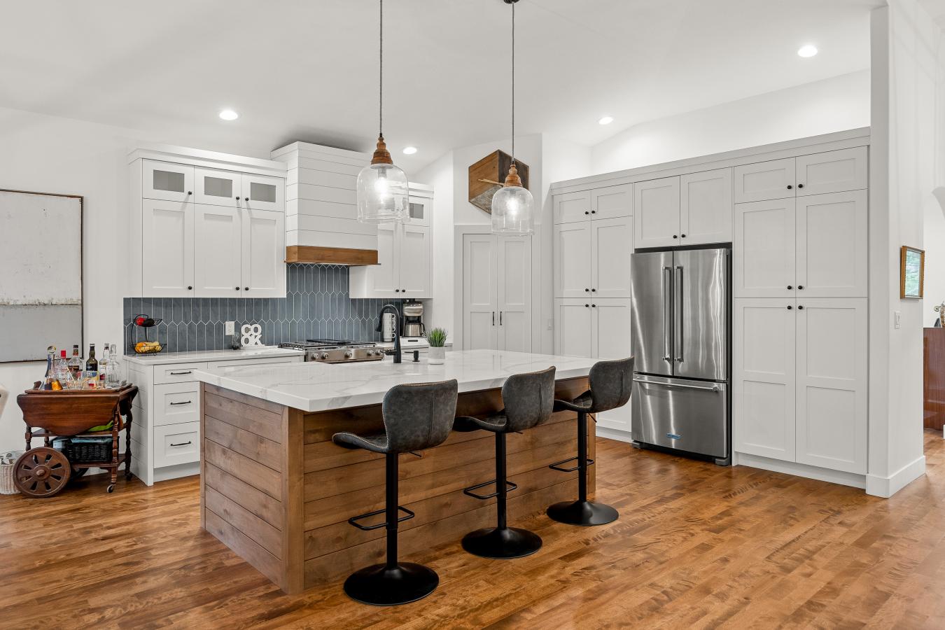 3071 Thacker Drive, West Kelowna, British Columbia, V1Z 1X5, Canada, 4 Bedrooms Bedrooms, ,3 BathroomsBathrooms,Residential,For Sale,3071 Thacker Drive,1547313