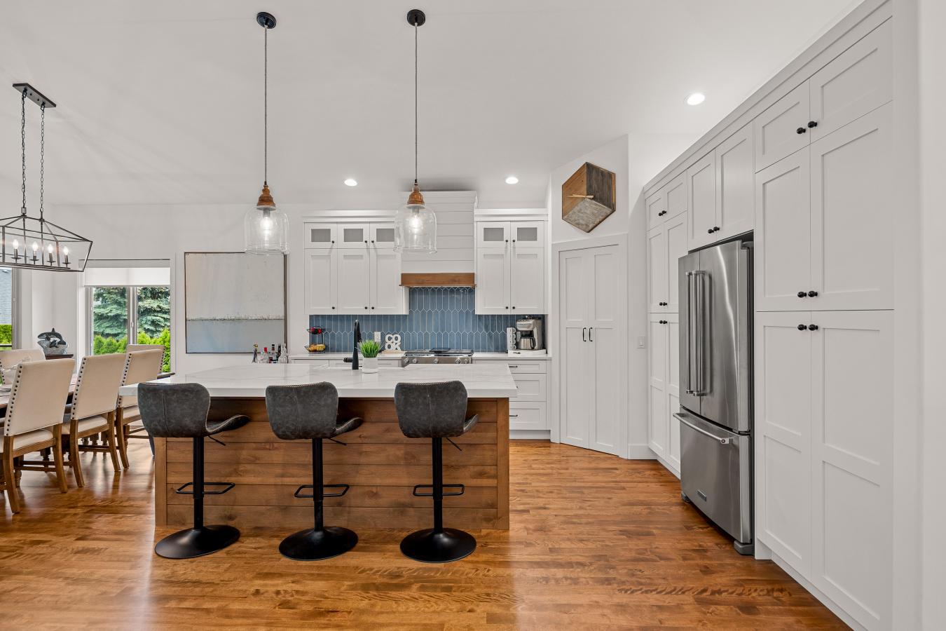 3071 Thacker Drive, West Kelowna, British Columbia, V1Z 1X5, Canada, 4 Bedrooms Bedrooms, ,3 BathroomsBathrooms,Residential,For Sale,3071 Thacker Drive,1547313