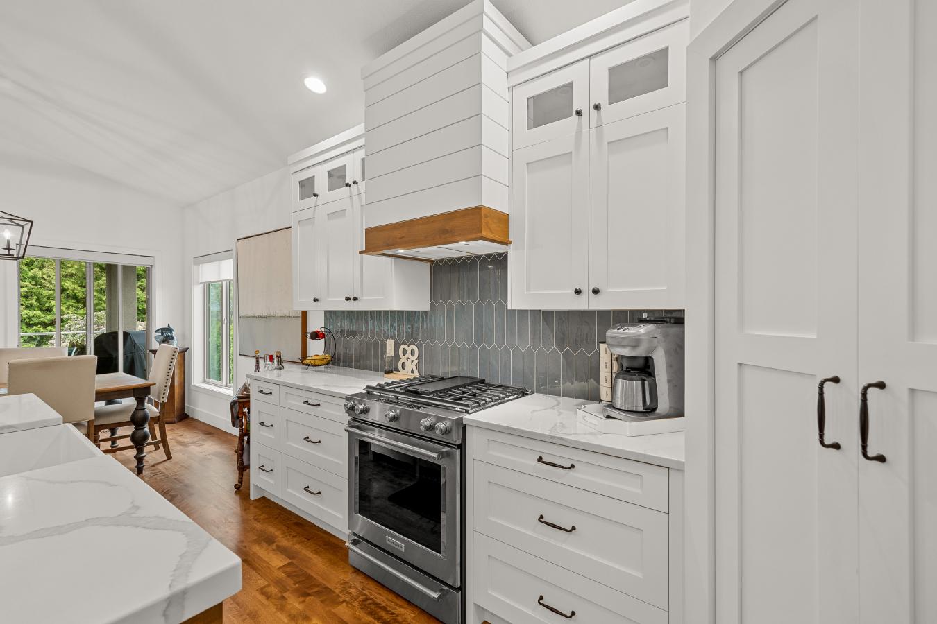 3071 Thacker Drive, West Kelowna, British Columbia, V1Z 1X5, Canada, 4 Bedrooms Bedrooms, ,3 BathroomsBathrooms,Residential,For Sale,3071 Thacker Drive,1547313