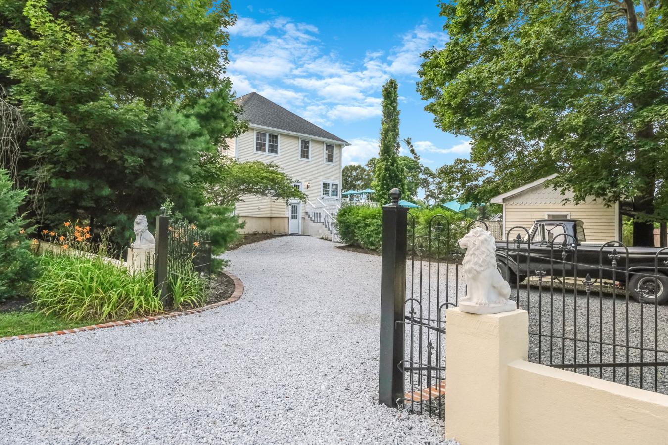 3485 Main Bayview Rd, Southold, NY, 11971, United States, 4 Bedrooms Bedrooms, ,4 BathroomsBathrooms,Residential,For Sale,3485 Main Bayview Rd,1547301