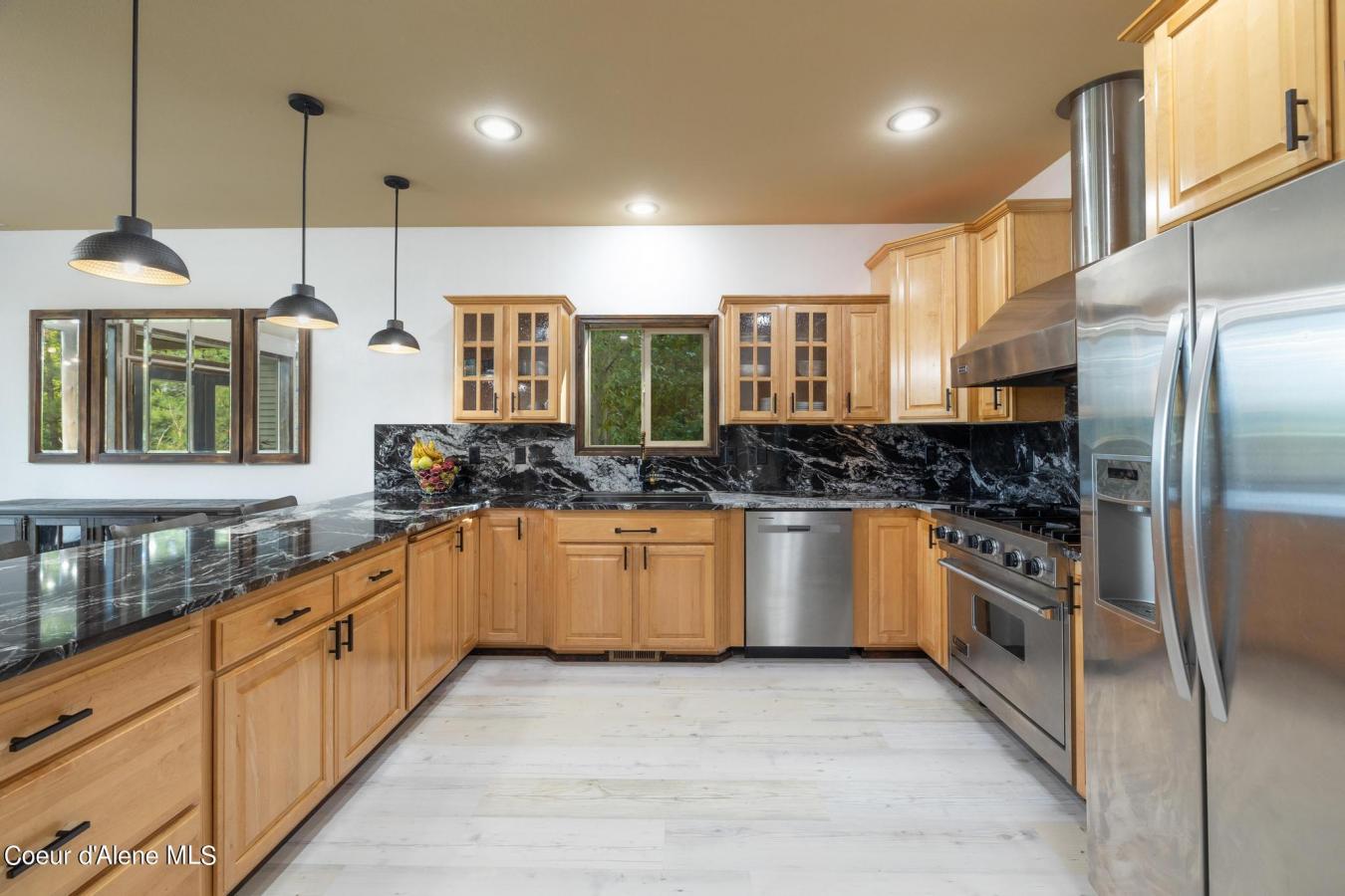 36 Granite View Drive, Sandpoint, ID, 83864, United States, 4 Bedrooms Bedrooms, ,4 BathroomsBathrooms,Residential,For Sale,36 Granite View Drive,1547284