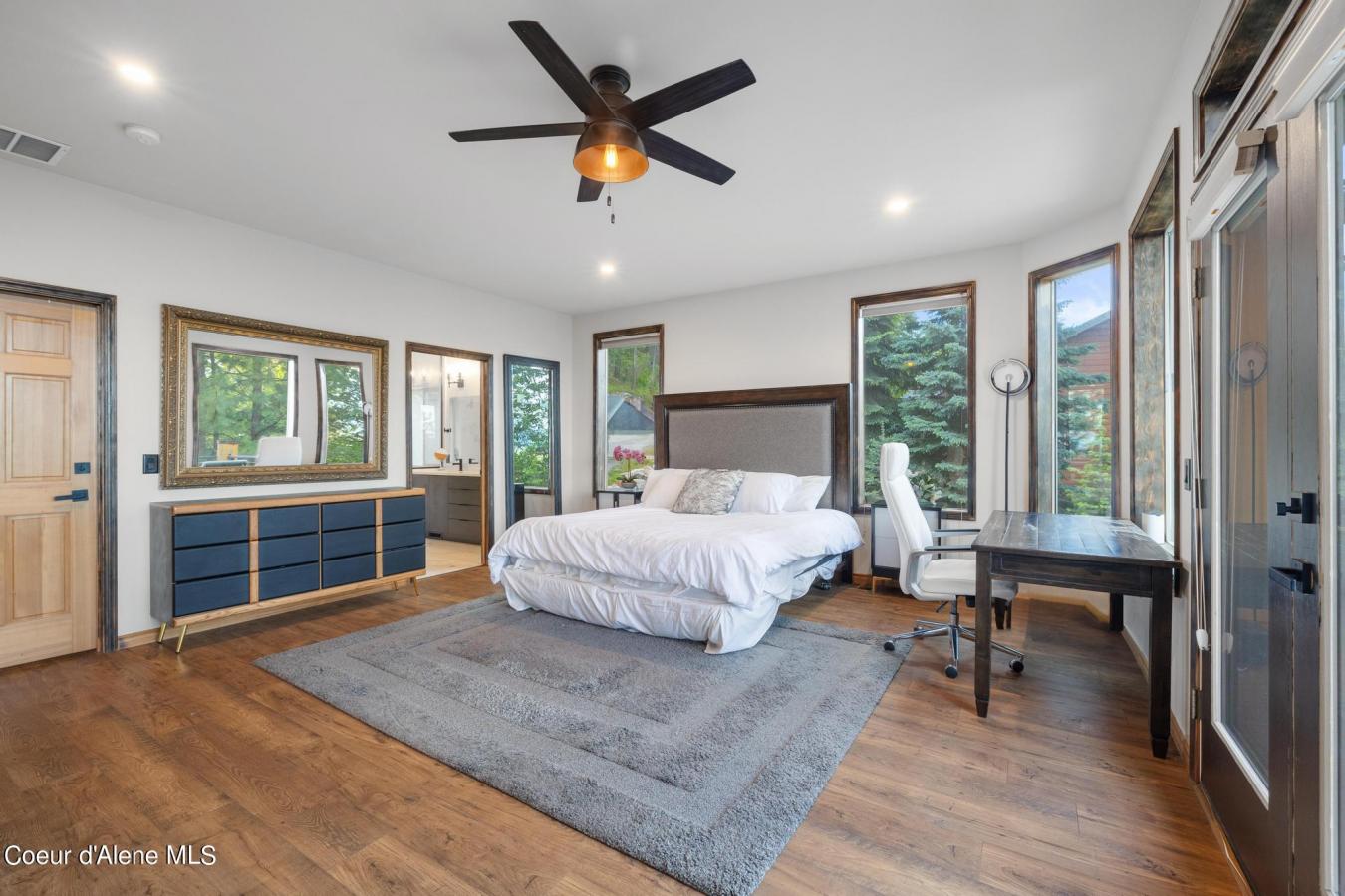 36 Granite View Drive, Sandpoint, ID, 83864, United States, 4 Bedrooms Bedrooms, ,4 BathroomsBathrooms,Residential,For Sale,36 Granite View Drive,1547284