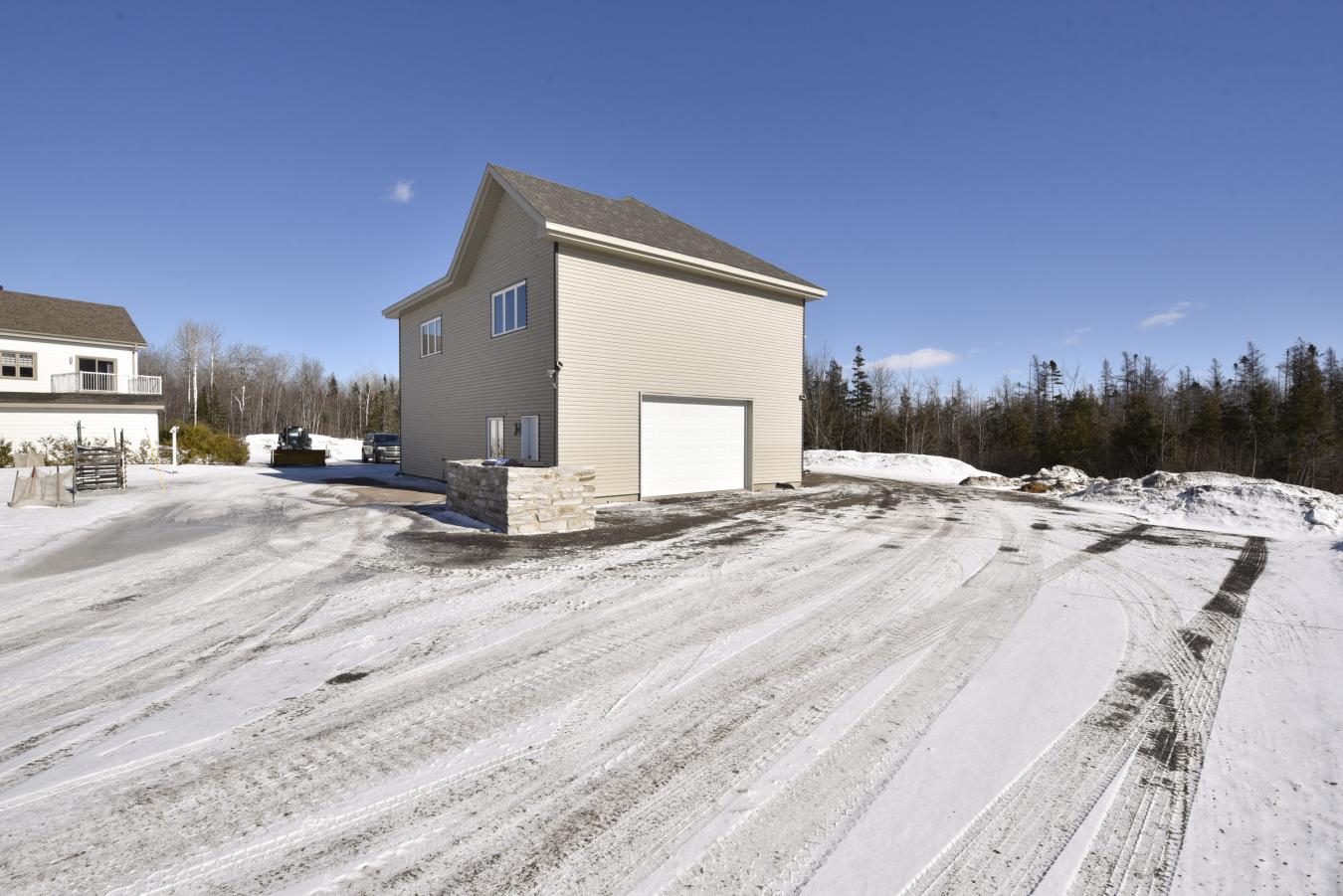 1172 rue Ste-H?l?ne, Lévis, QC, G6Z2L2, Canada, 4 Bedrooms Bedrooms, ,2 BathroomsBathrooms,Residential,For Sale,1172 rue Ste-H?l?ne,1547163