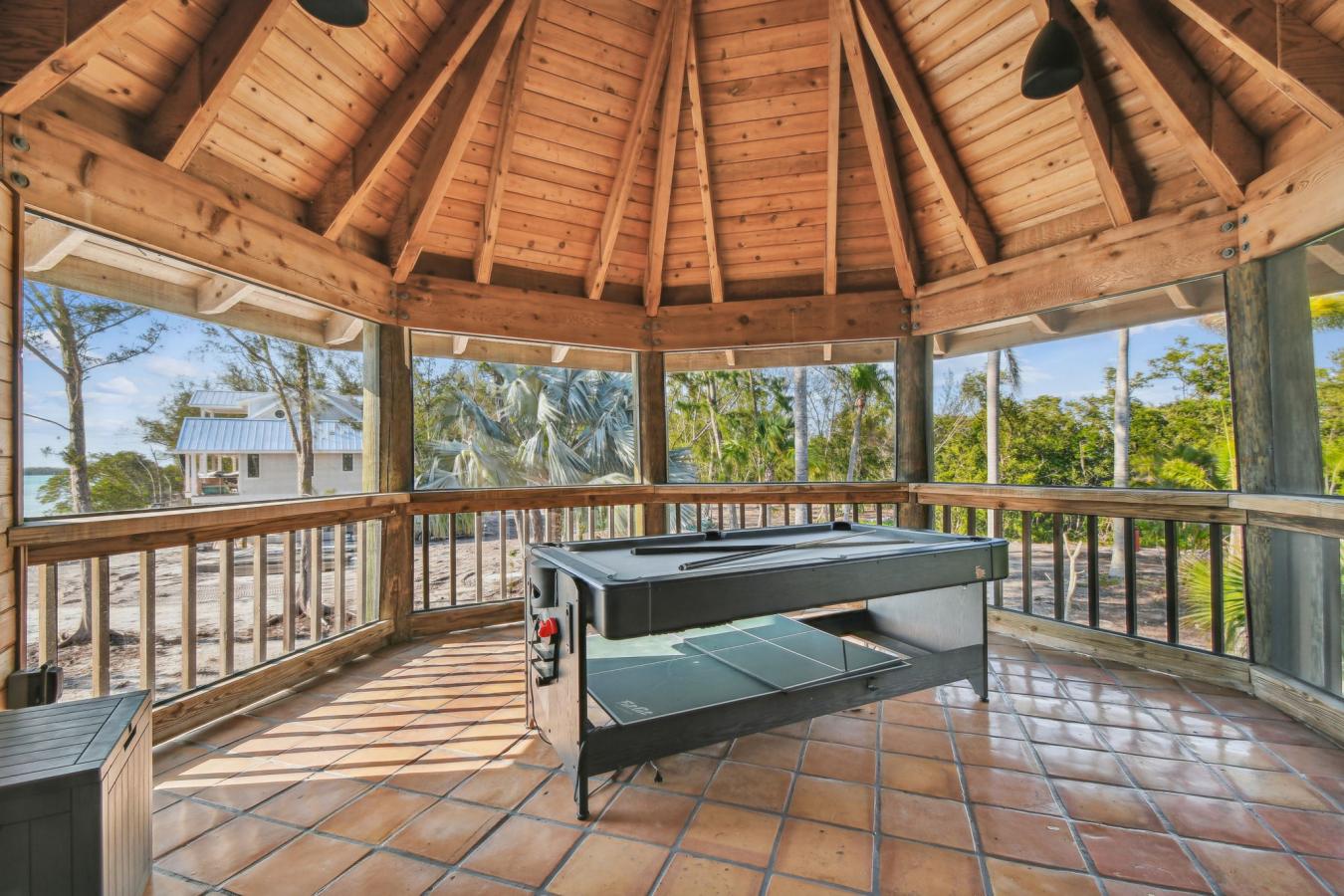 7147 LA LENAIRE DR, Longboat Key, FL, 34228, United States, 5 Bedrooms Bedrooms, ,5 BathroomsBathrooms,Residential,For Sale,7147 LA LENAIRE DR,1547030