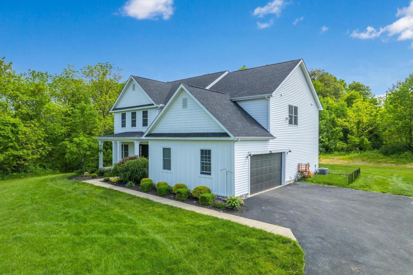 1498 Winding Oak, Baltimore, Ohio, 43105, United States, 4 Bedrooms Bedrooms, ,4 BathroomsBathrooms,Residential,For Sale,1498 Winding Oak,1546983