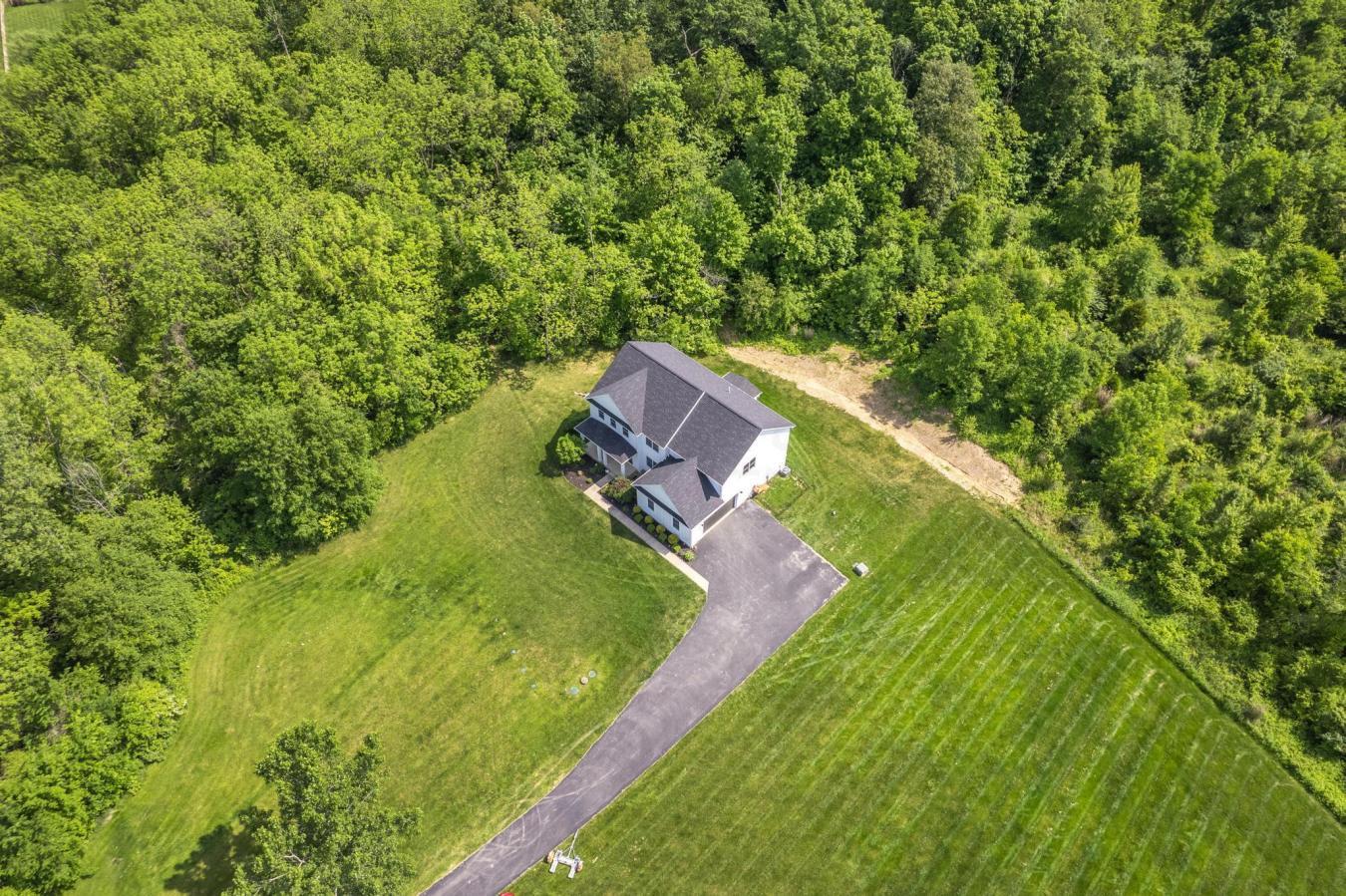 1498 Winding Oak, Baltimore, Ohio, 43105, United States, 4 Bedrooms Bedrooms, ,4 BathroomsBathrooms,Residential,For Sale,1498 Winding Oak,1546983