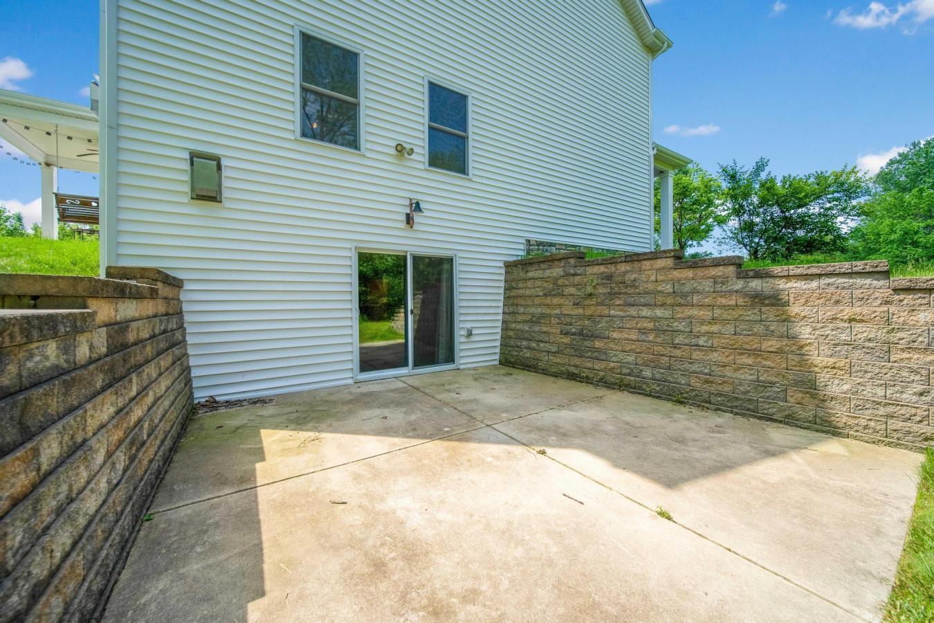 1498 Winding Oak, Baltimore, Ohio, 43105, United States, 4 Bedrooms Bedrooms, ,4 BathroomsBathrooms,Residential,For Sale,1498 Winding Oak,1546983