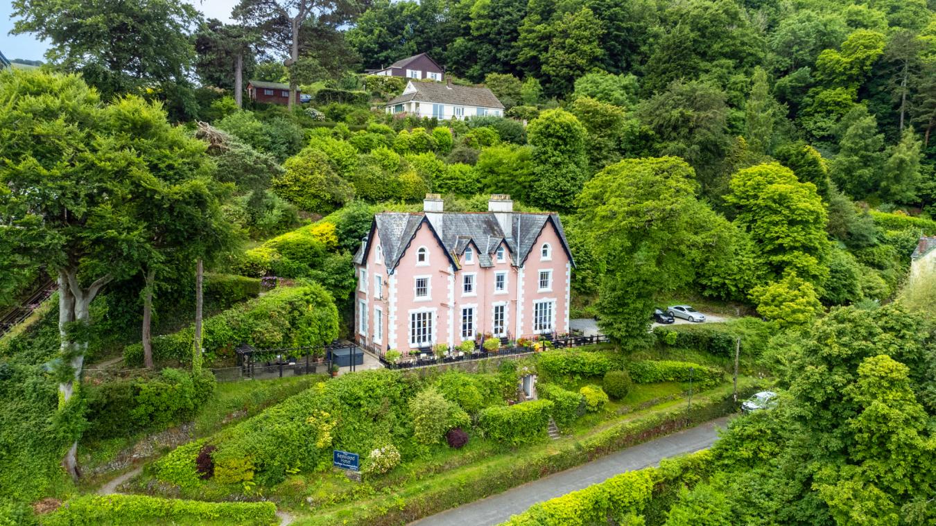 Seawood House., Lynton. Devon, EX35 6HJ, United Kingdom, 8 Bedrooms Bedrooms, ,8 BathroomsBathrooms,Residential,For Sale,Seawood House.,1546900