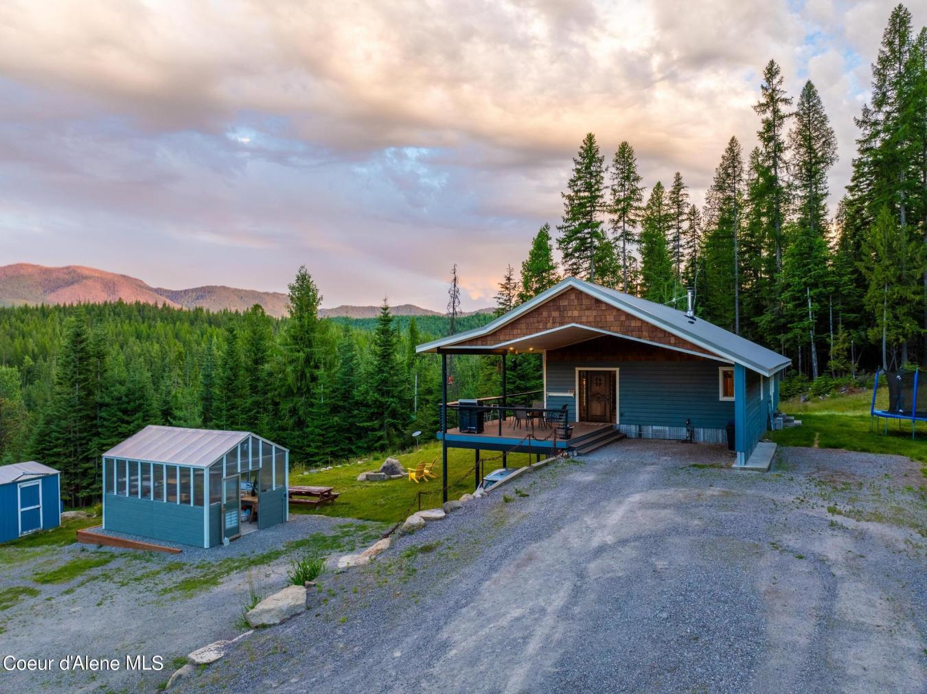 800 Moose Run, Sandpoint, ID, 83864, United States, 3 Bedrooms Bedrooms, ,-2 BathroomBathrooms,Residential,For Sale,800 Moose Run,1546887
