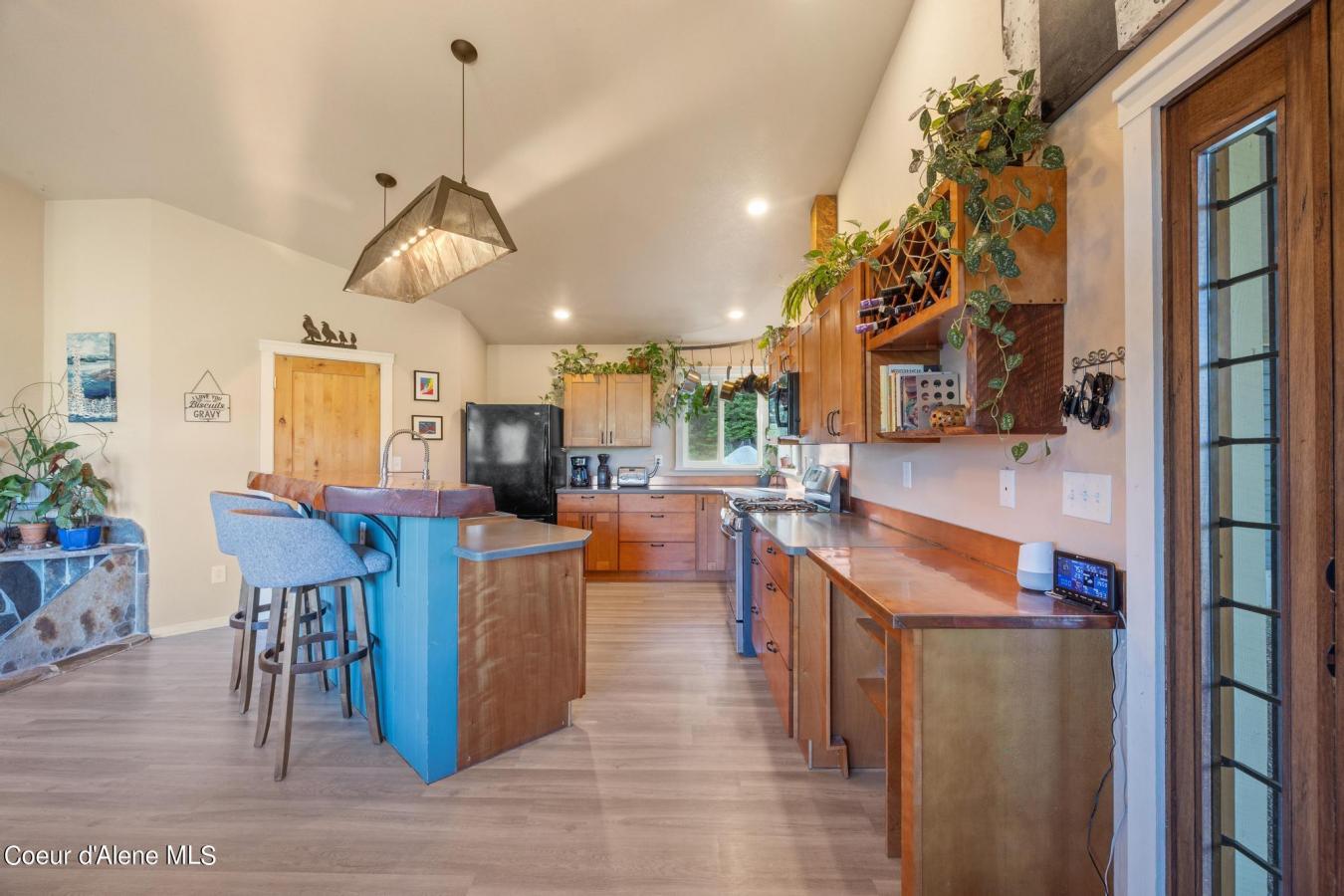 800 Moose Run, Sandpoint, ID, 83864, United States, 3 Bedrooms Bedrooms, ,-2 BathroomBathrooms,Residential,For Sale,800 Moose Run,1546887