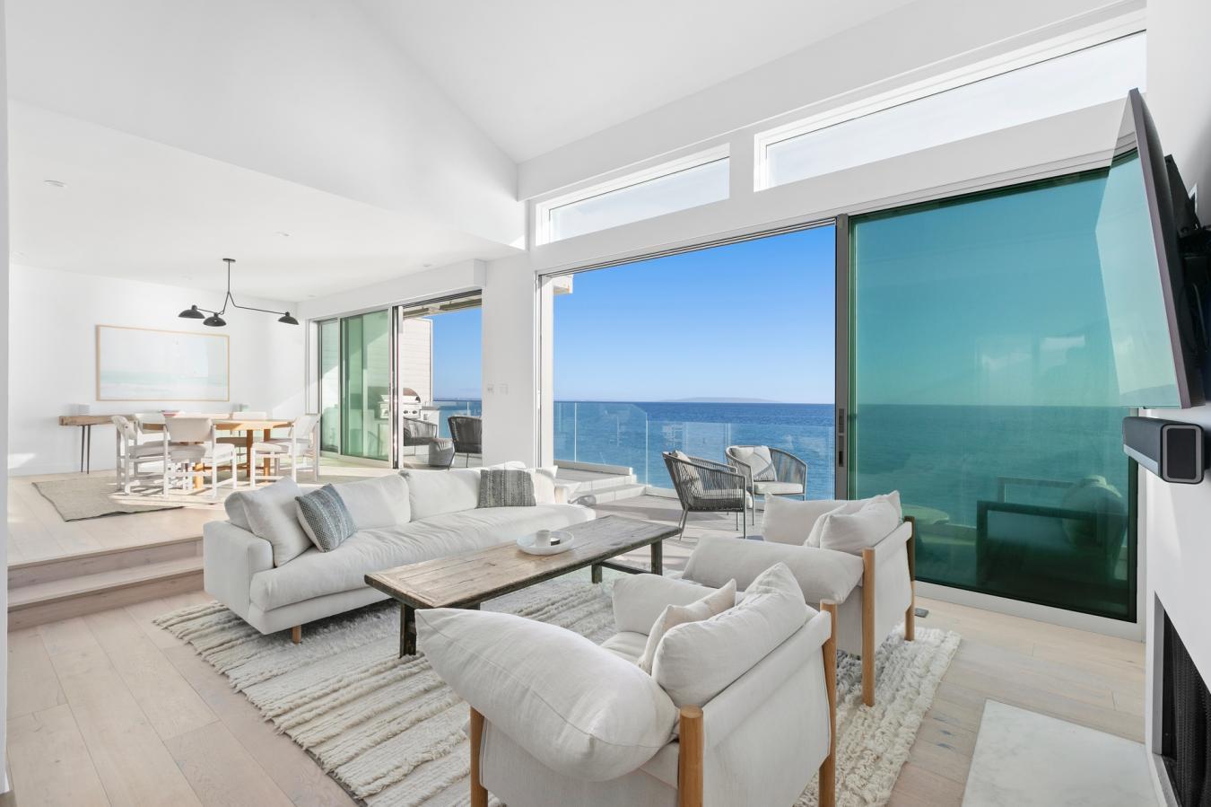 19240 Pacific Coast Hwy, Malibu, CA, 90265, United States, 4 Bedrooms Bedrooms, ,3 BathroomsBathrooms,Residential,For Sale,19240 Pacific Coast Hwy,1548313