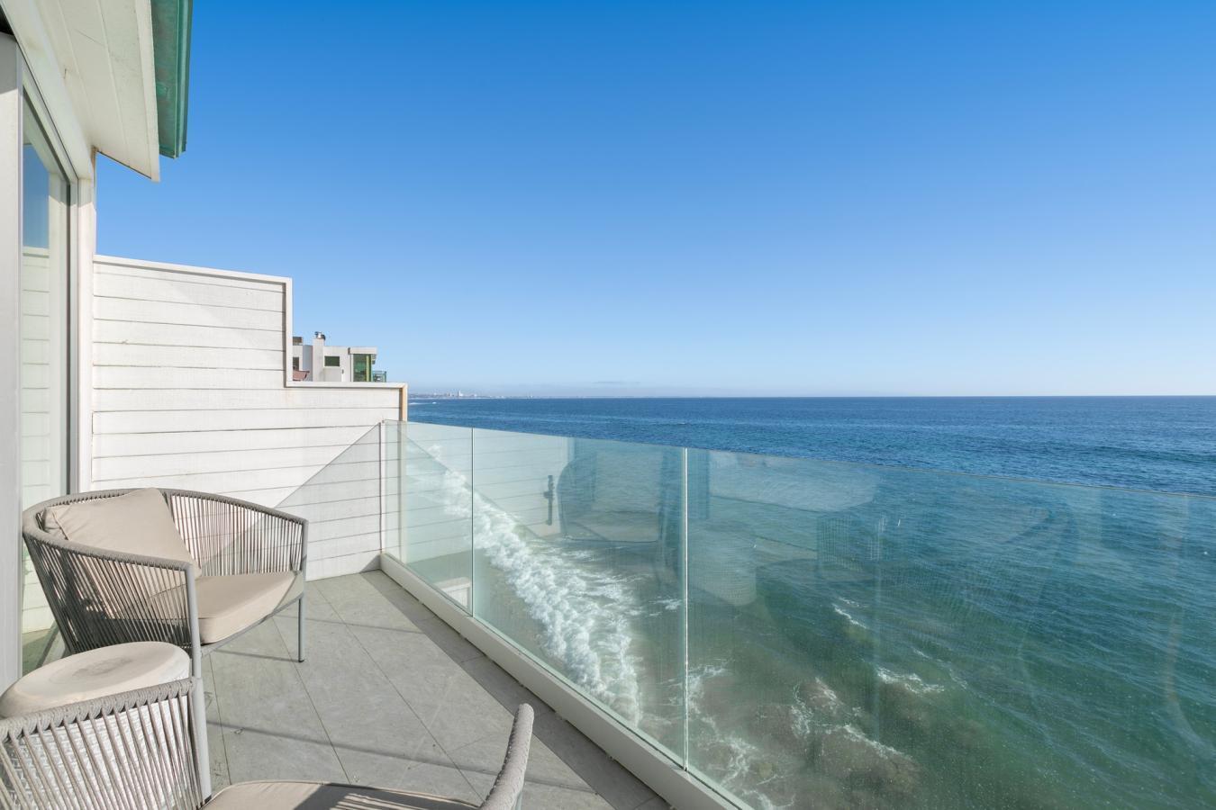 19240 Pacific Coast Hwy, Malibu, CA, 90265, United States, 4 Bedrooms Bedrooms, ,3 BathroomsBathrooms,Residential,For Sale,19240 Pacific Coast Hwy,1548313