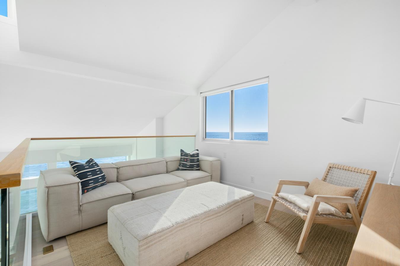 19240 Pacific Coast Hwy, Malibu, CA, 90265, United States, 4 Bedrooms Bedrooms, ,3 BathroomsBathrooms,Residential,For Sale,19240 Pacific Coast Hwy,1548313