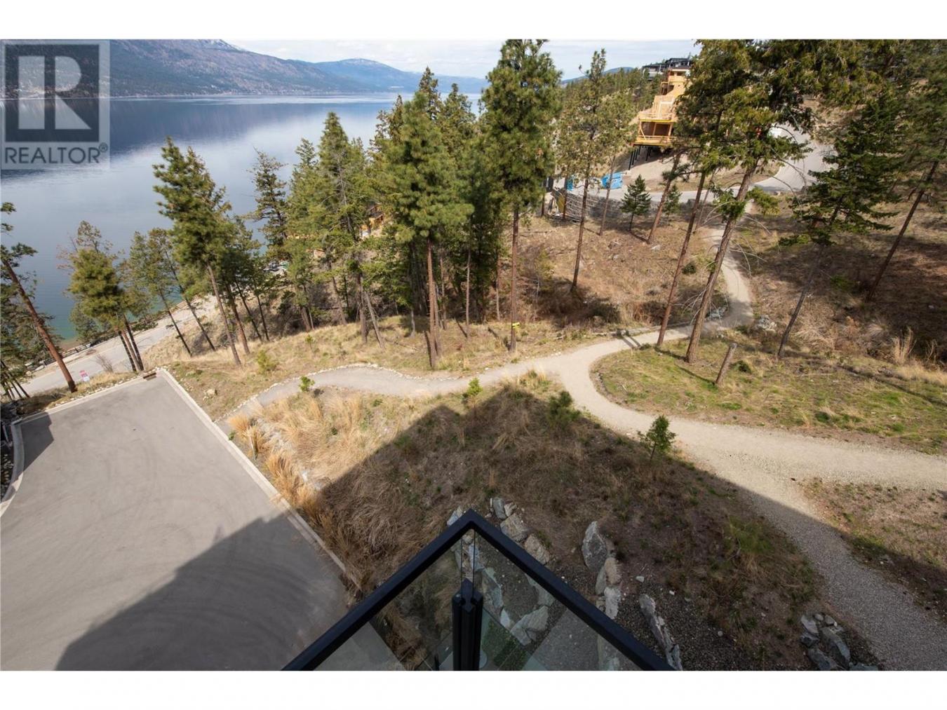 3475 Granite Close Unit# 401, Kelowna, BC, V1V0B9, Canada, 3 Bedrooms Bedrooms, ,Residential,For Sale,3475 Granite Close Unit# 401,1548311
