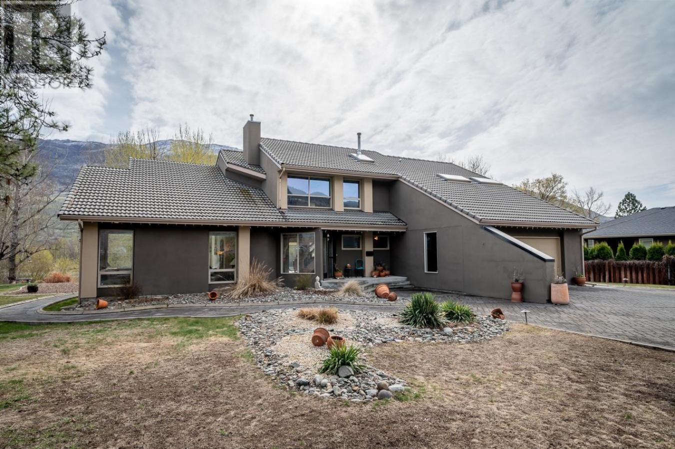 604 STANSFIELD ROAD, Kamloops, BC, V2B 6M3, Canada, 3 Bedrooms Bedrooms, ,Residential,For Sale,604 STANSFIELD ROAD,1548310