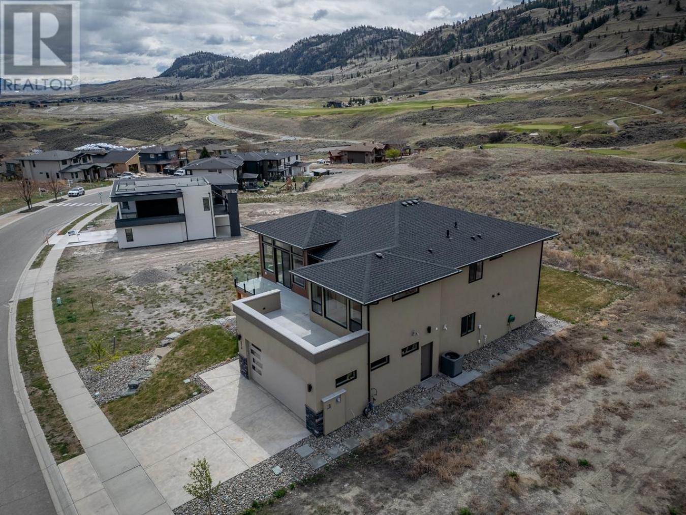 216 HOLLOWAY DRIVE, Tobiano, BC, V1S0B3, Canada, 6 Bedrooms Bedrooms, ,Residential,For Sale,216 HOLLOWAY DRIVE,1548309