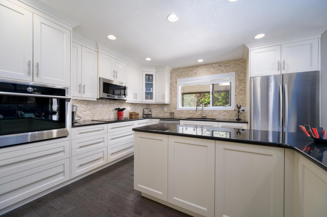 551 Lakeshore Drive, Chase, BC, V0E 1M1, Canada, 3 Bedrooms Bedrooms, ,2 BathroomsBathrooms,Residential,For Sale,551 Lakeshore Drive,1548308