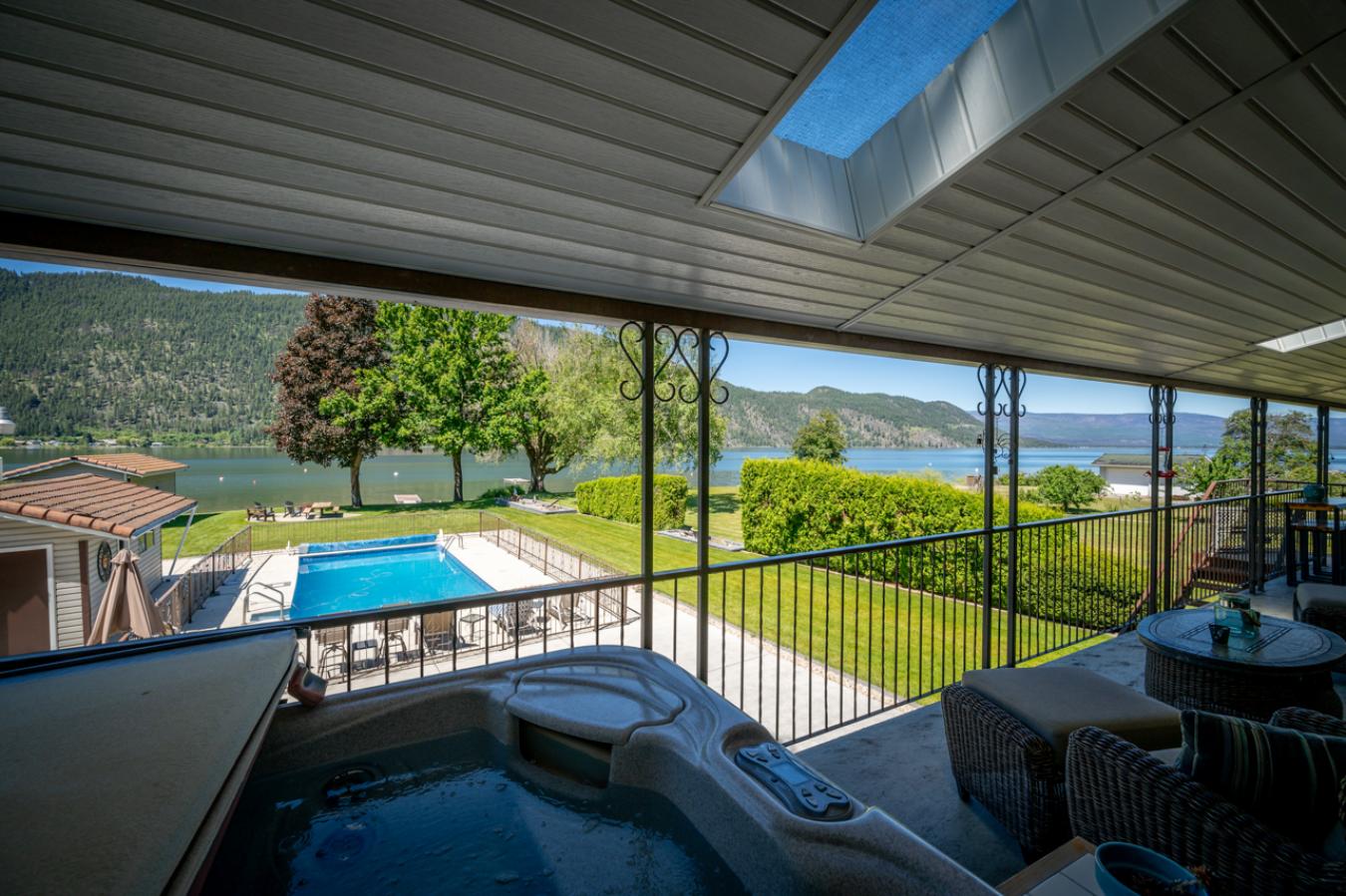 551 Lakeshore Drive, Chase, BC, V0E 1M1, Canada, 3 Bedrooms Bedrooms, ,2 BathroomsBathrooms,Residential,For Sale,551 Lakeshore Drive,1548308