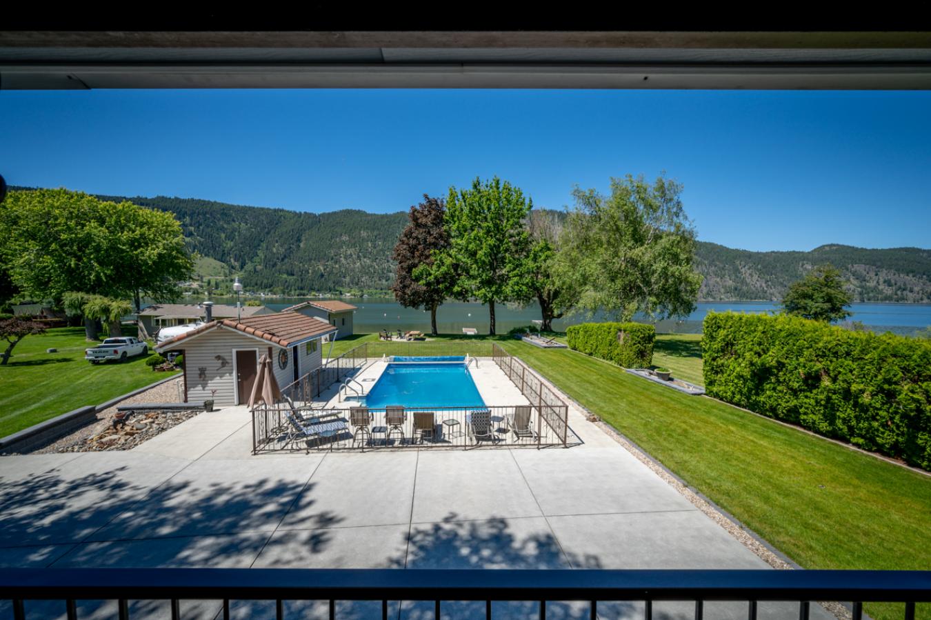 551 Lakeshore Drive, Chase, BC, V0E 1M1, Canada, 3 Bedrooms Bedrooms, ,2 BathroomsBathrooms,Residential,For Sale,551 Lakeshore Drive,1548308 551 Lakeshore Drive, Chase, BC, V0E 1M1, Canada, 3 Bedrooms Bedrooms, ,2 BathroomsBathrooms,Residential,For Sale,551 Lakeshore Drive,1548308