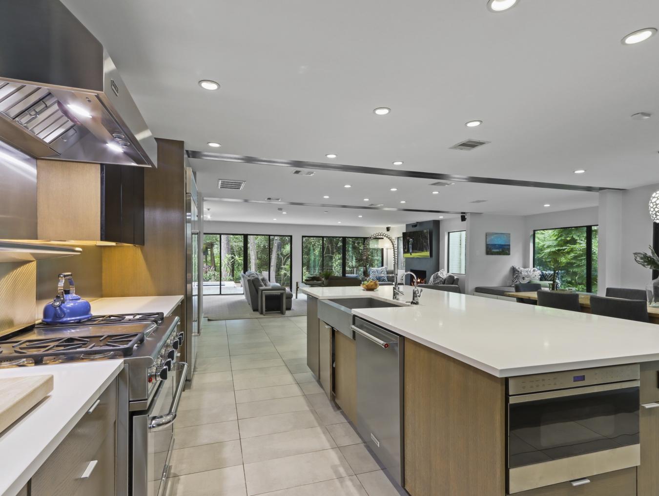 12902 Hermitage Lane, Houston, Texas, 77079, United States, 4 Bedrooms Bedrooms, ,4 BathroomsBathrooms,Residential,For Sale,12902 Hermitage Lane,1569025