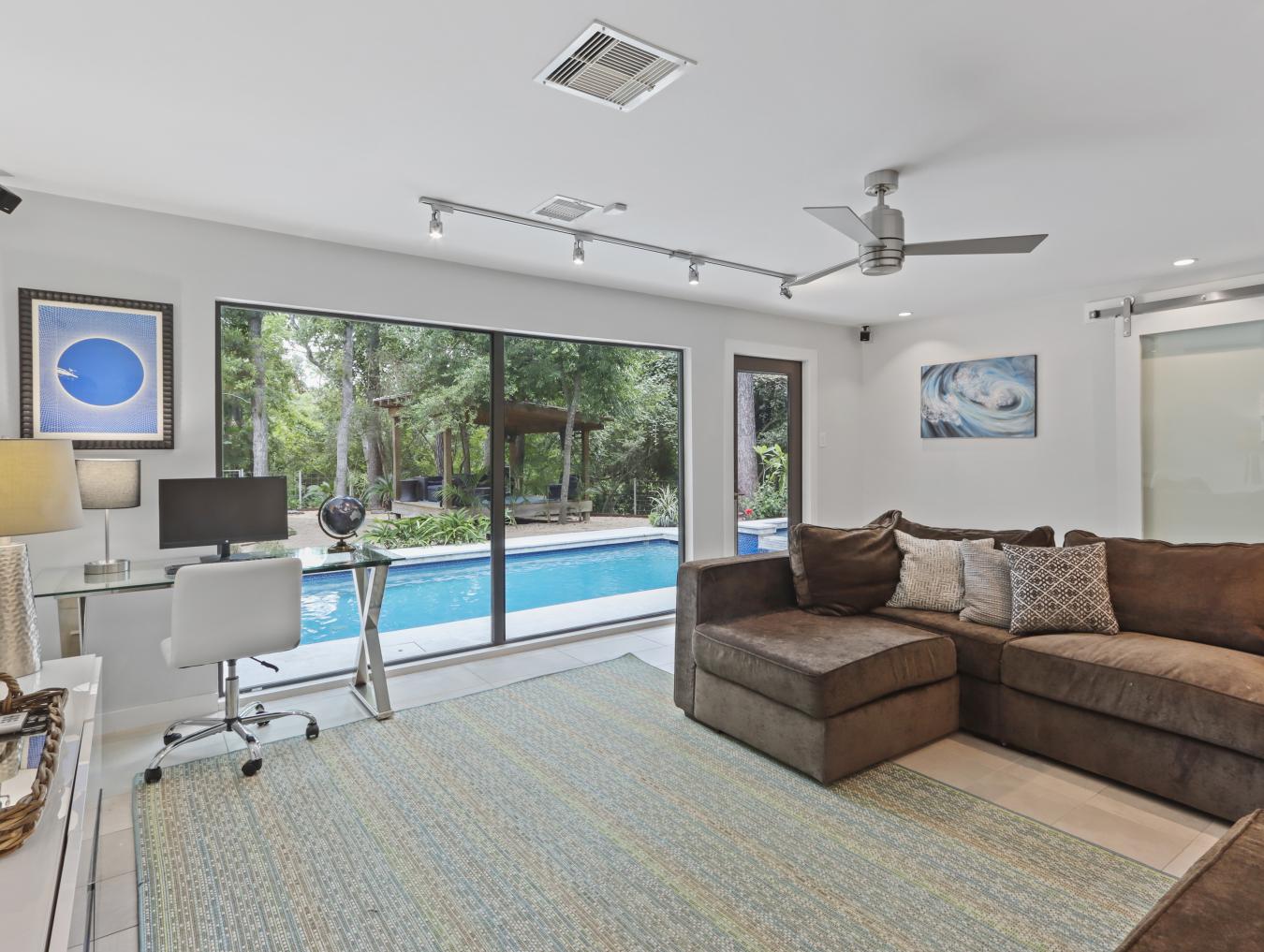 12902 Hermitage Lane, Houston, Texas, 77079, United States, 4 Bedrooms Bedrooms, ,4 BathroomsBathrooms,Residential,For Sale,12902 Hermitage Lane,1569025