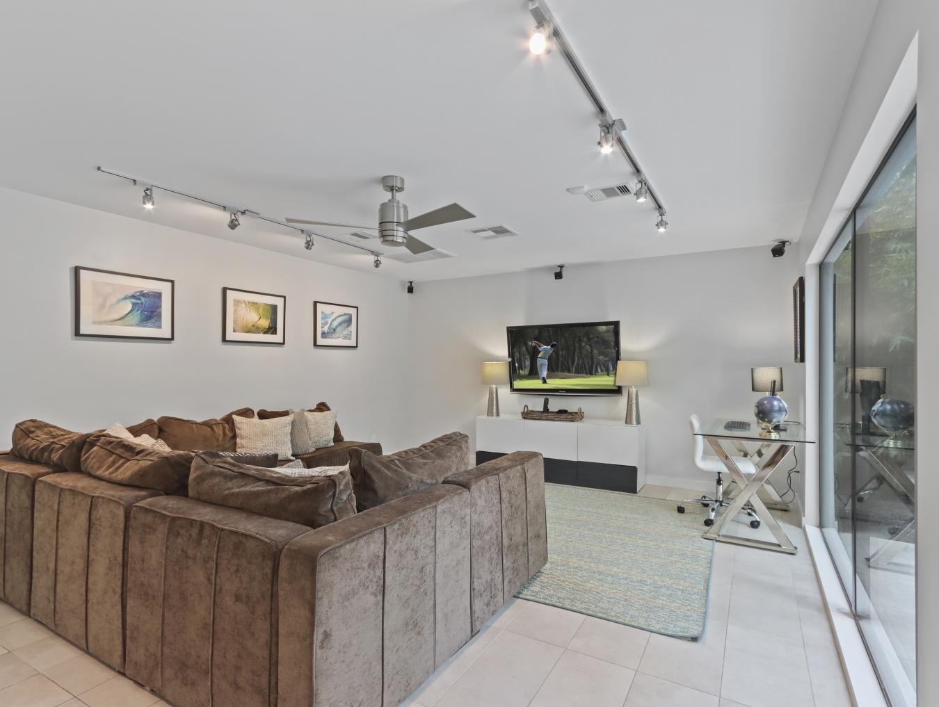 12902 Hermitage Lane, Houston, Texas, 77079, United States, 4 Bedrooms Bedrooms, ,4 BathroomsBathrooms,Residential,For Sale,12902 Hermitage Lane,1569025