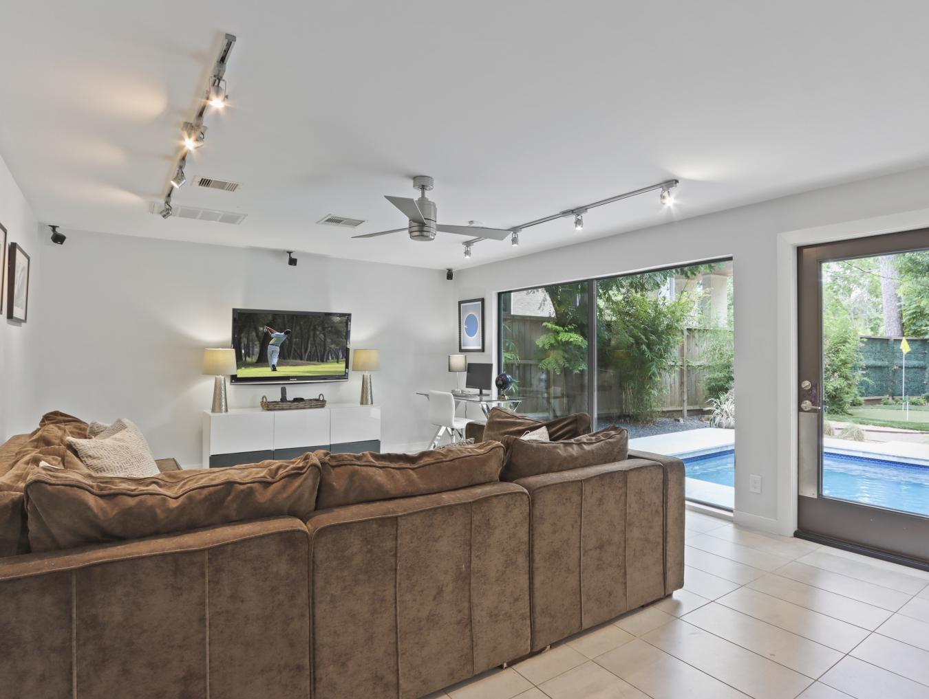 12902 Hermitage Lane, Houston, Texas, 77079, United States, 4 Bedrooms Bedrooms, ,4 BathroomsBathrooms,Residential,For Sale,12902 Hermitage Lane,1569025